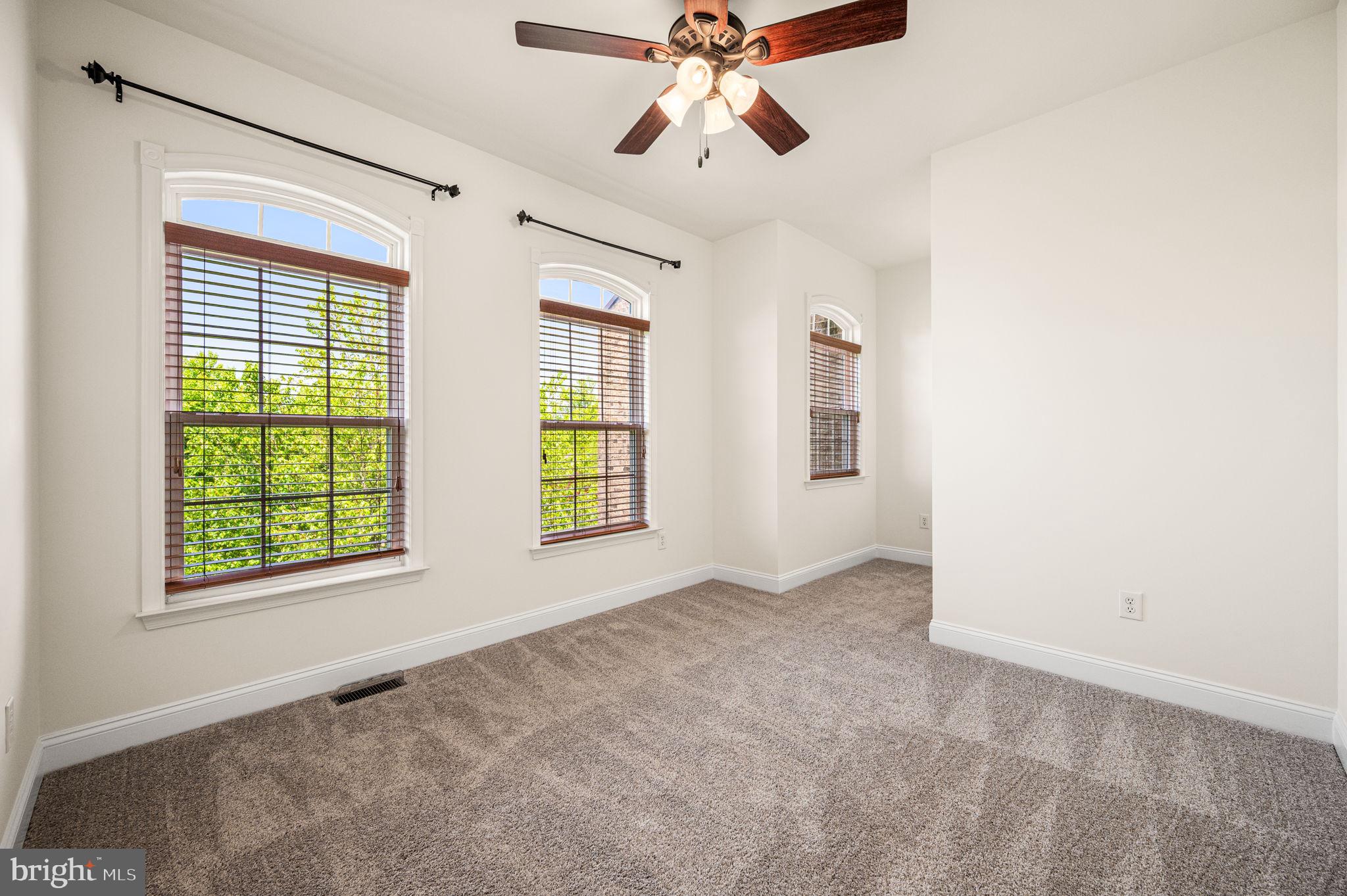 NORTHBROOK - Residential