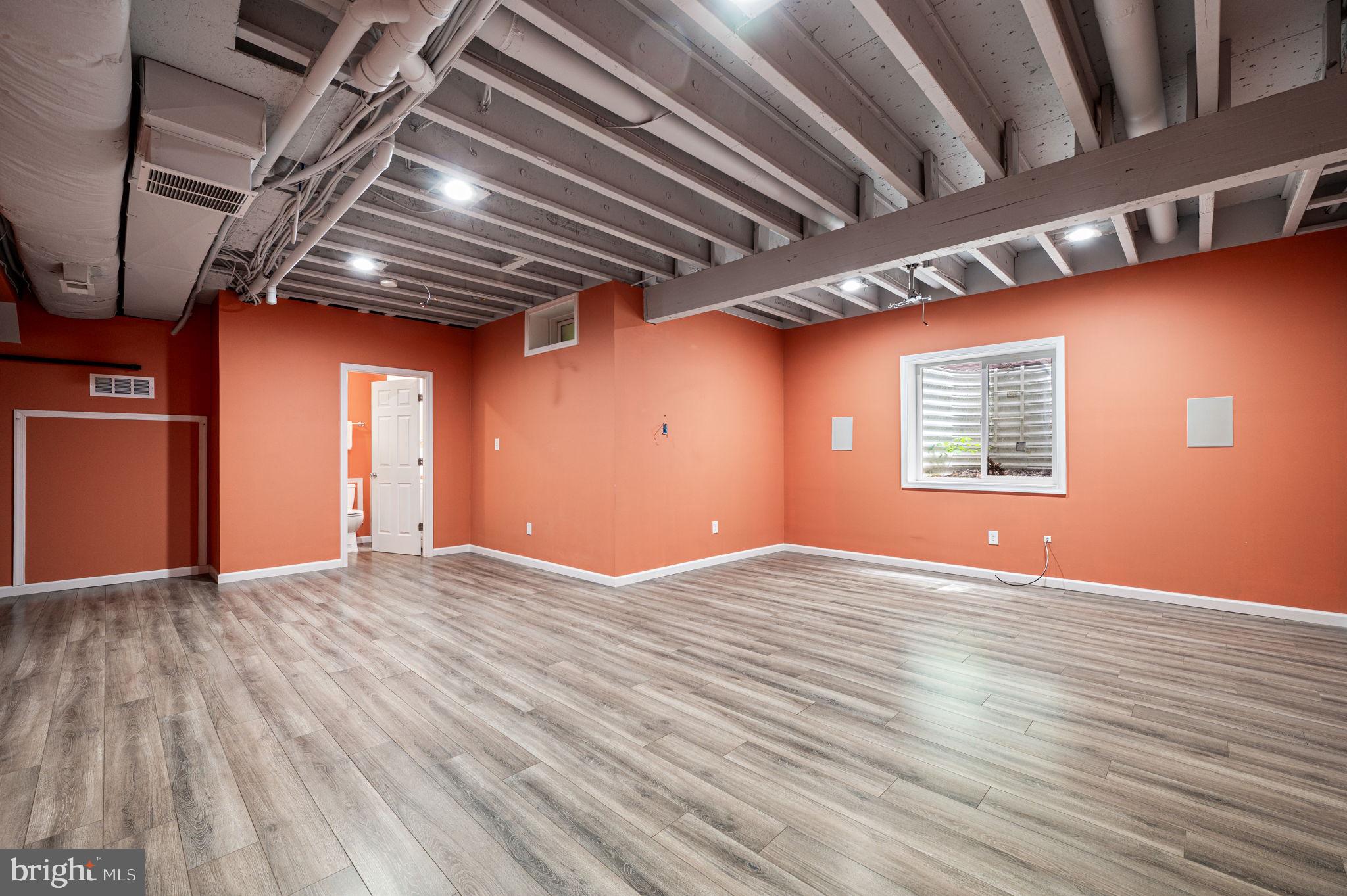 NORTHBROOK - Residential