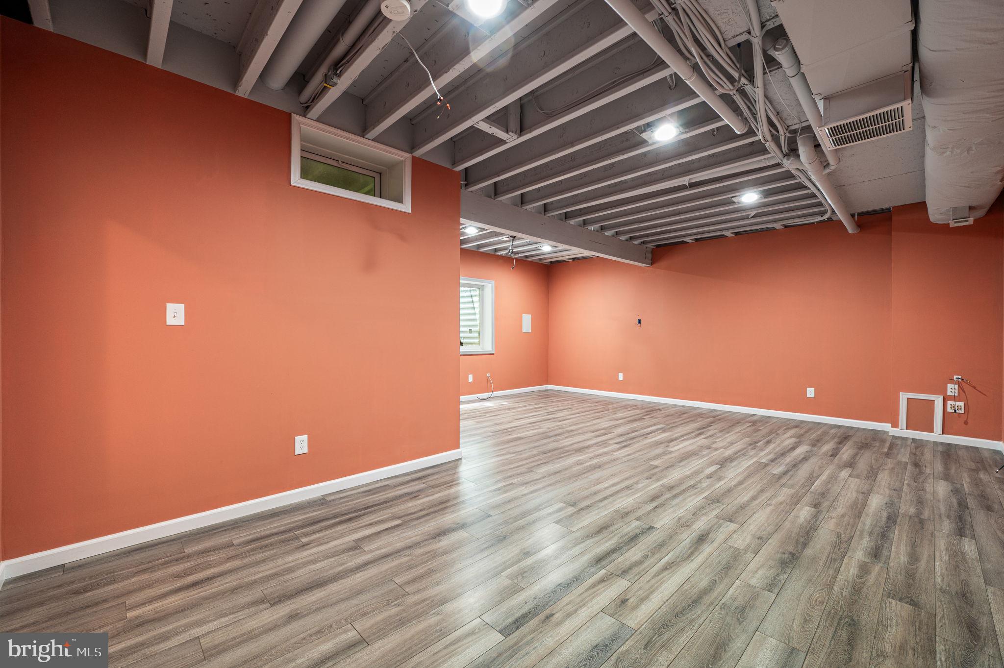 NORTHBROOK - Residential