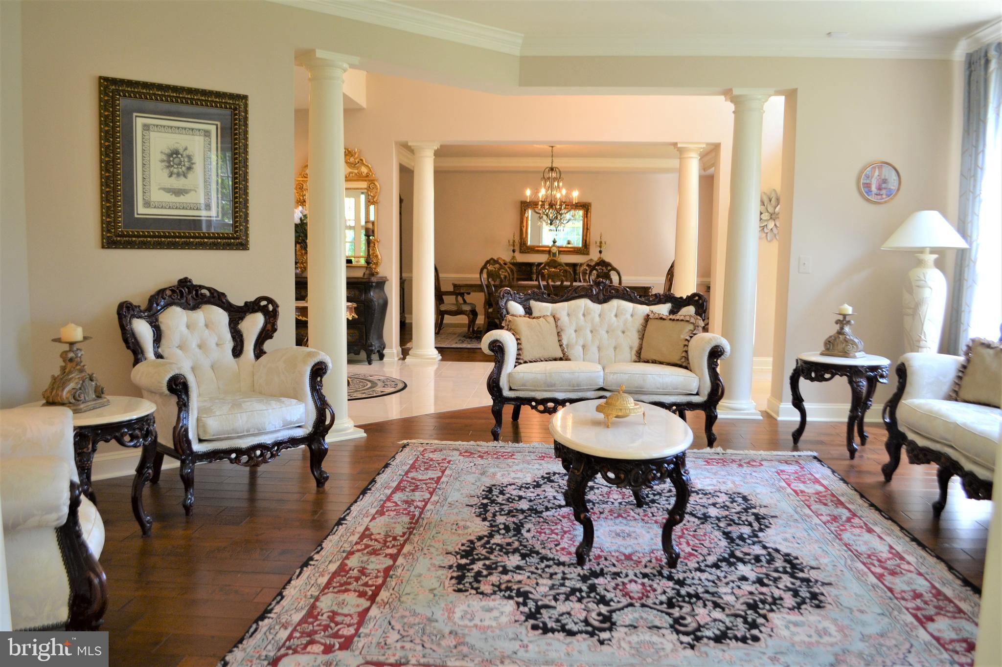 ESTATES AT ROSELAND - Residential