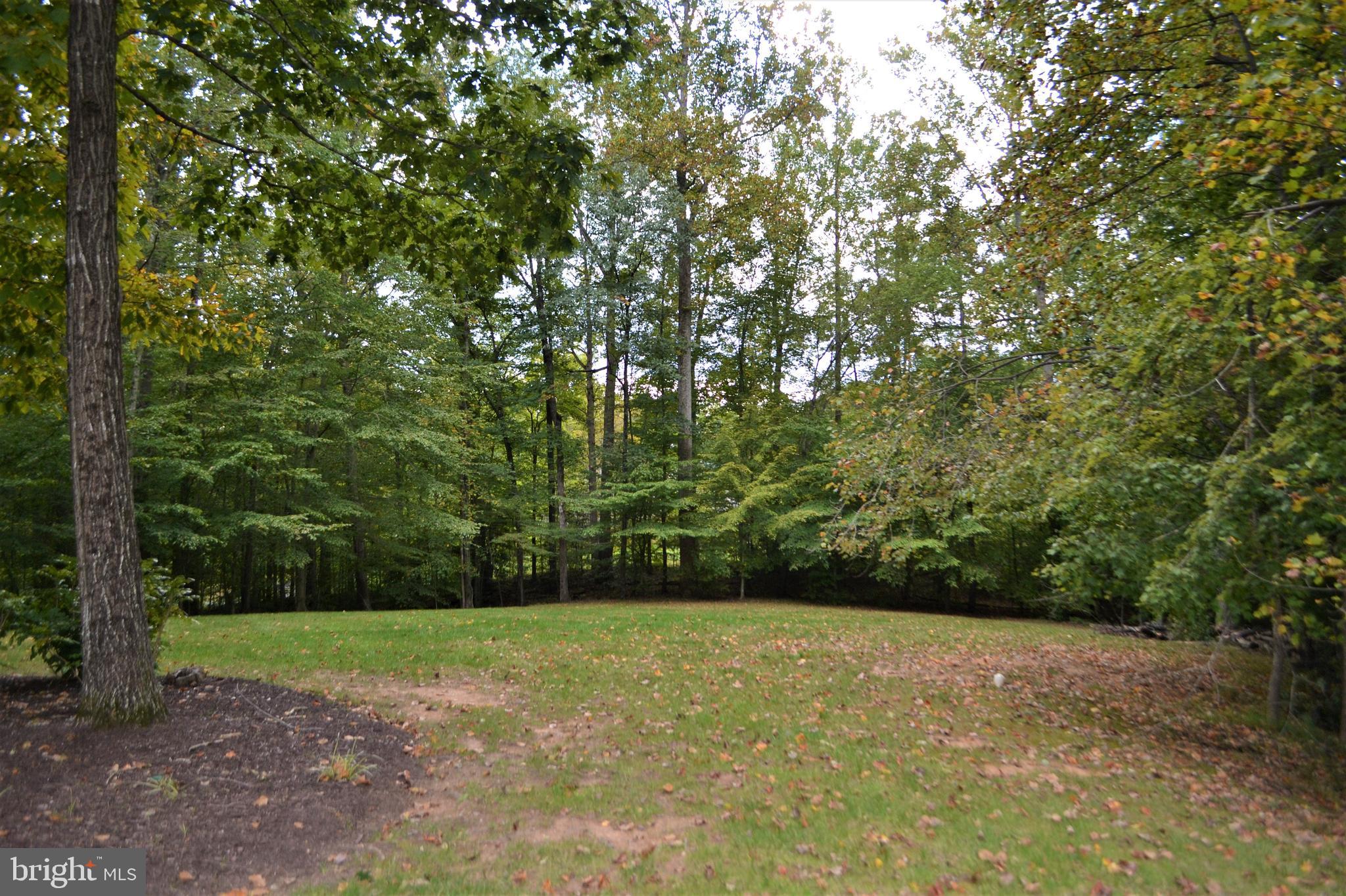 ESTATES AT ROSELAND - Residential