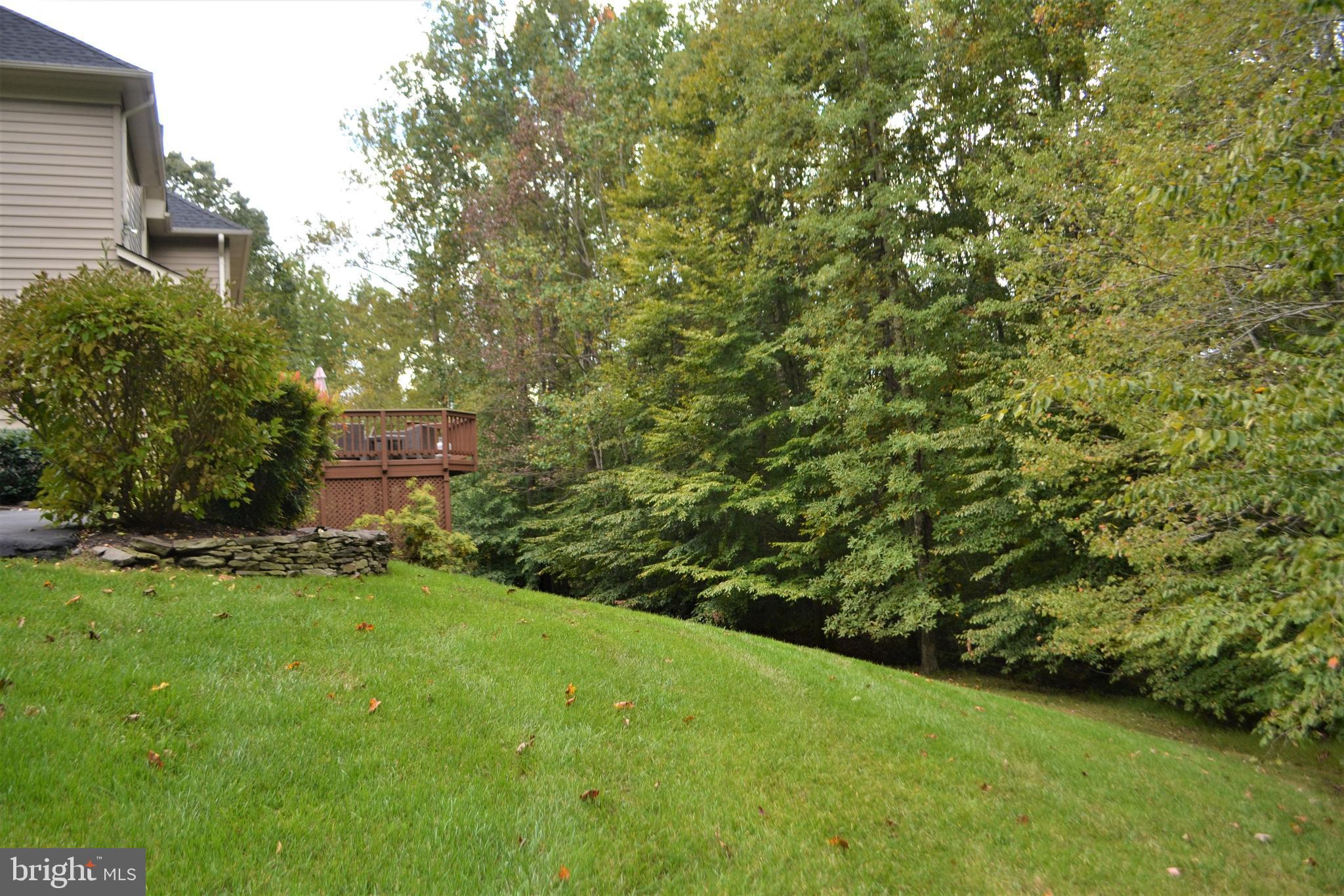 ESTATES AT ROSELAND - Residential