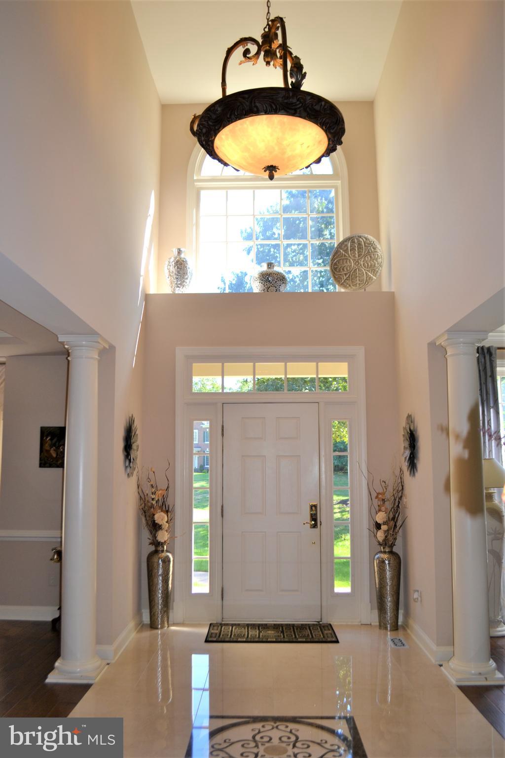 ESTATES AT ROSELAND - Residential