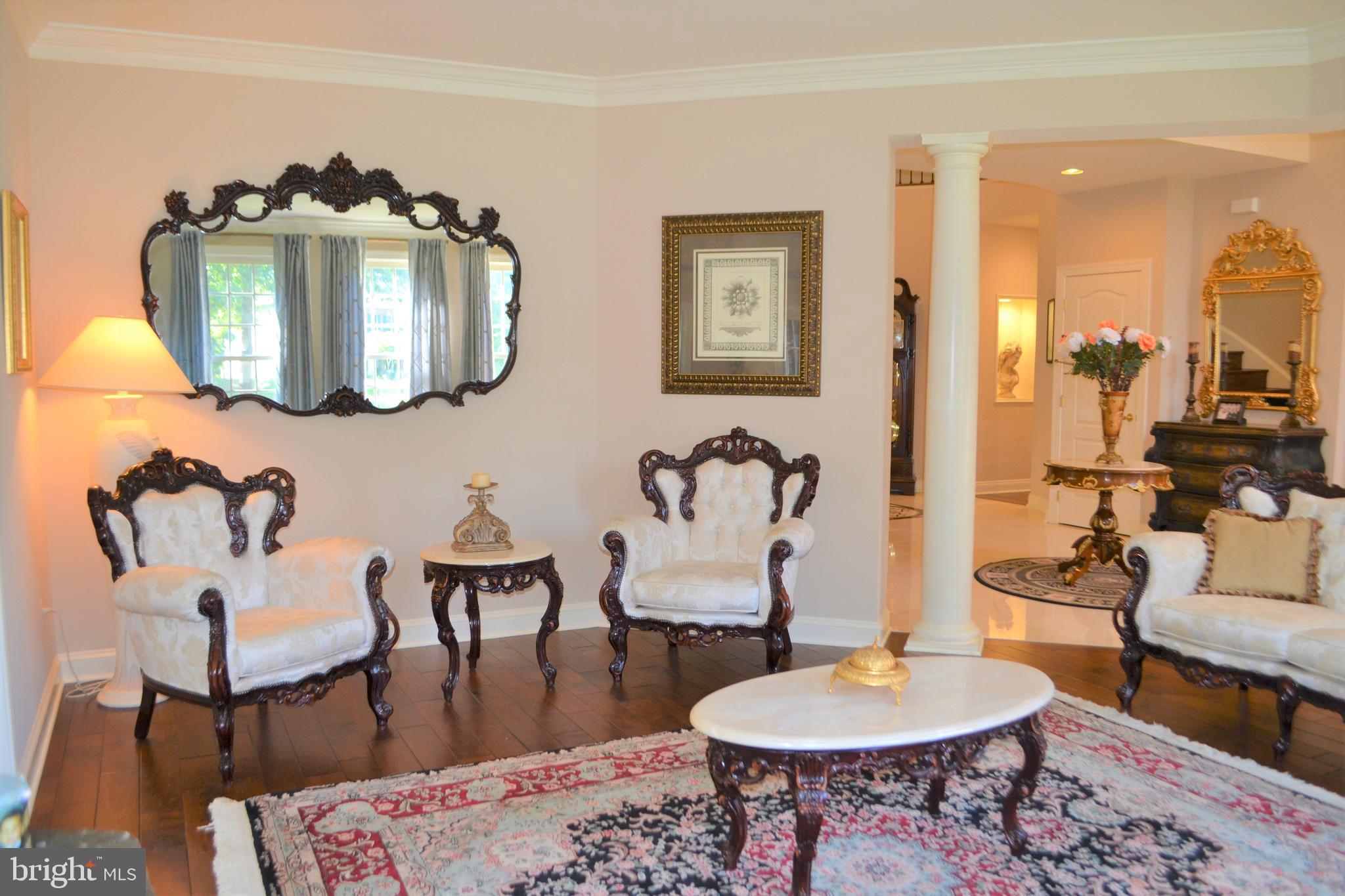 ESTATES AT ROSELAND - Residential