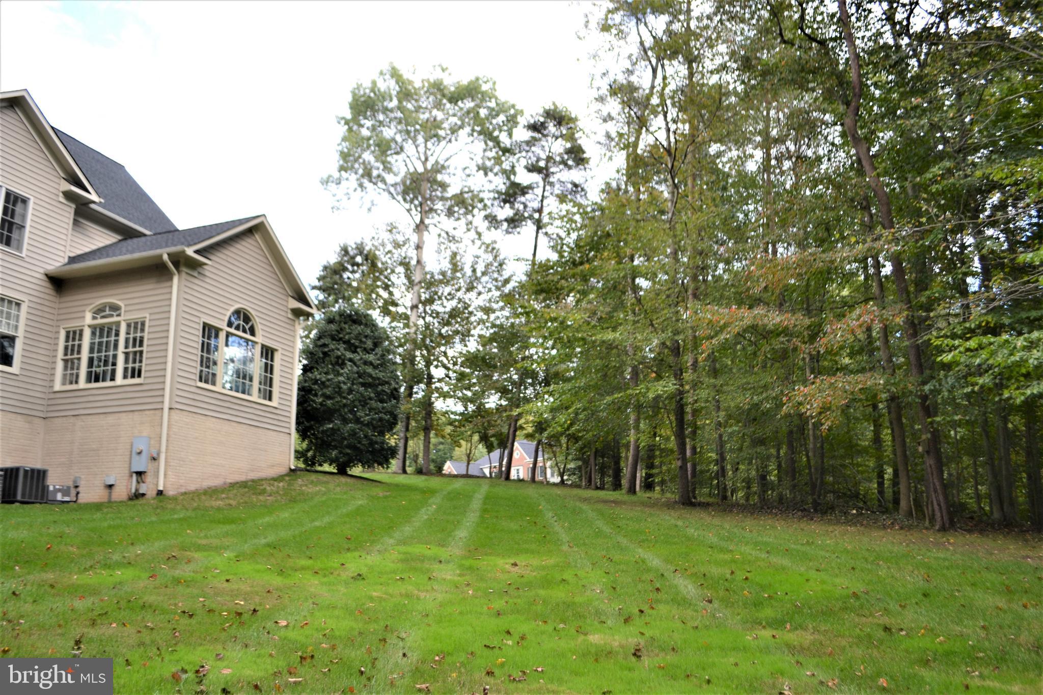 ESTATES AT ROSELAND - Residential