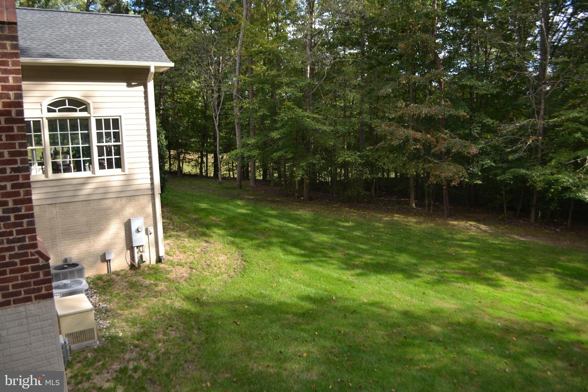 ESTATES AT ROSELAND - Residential