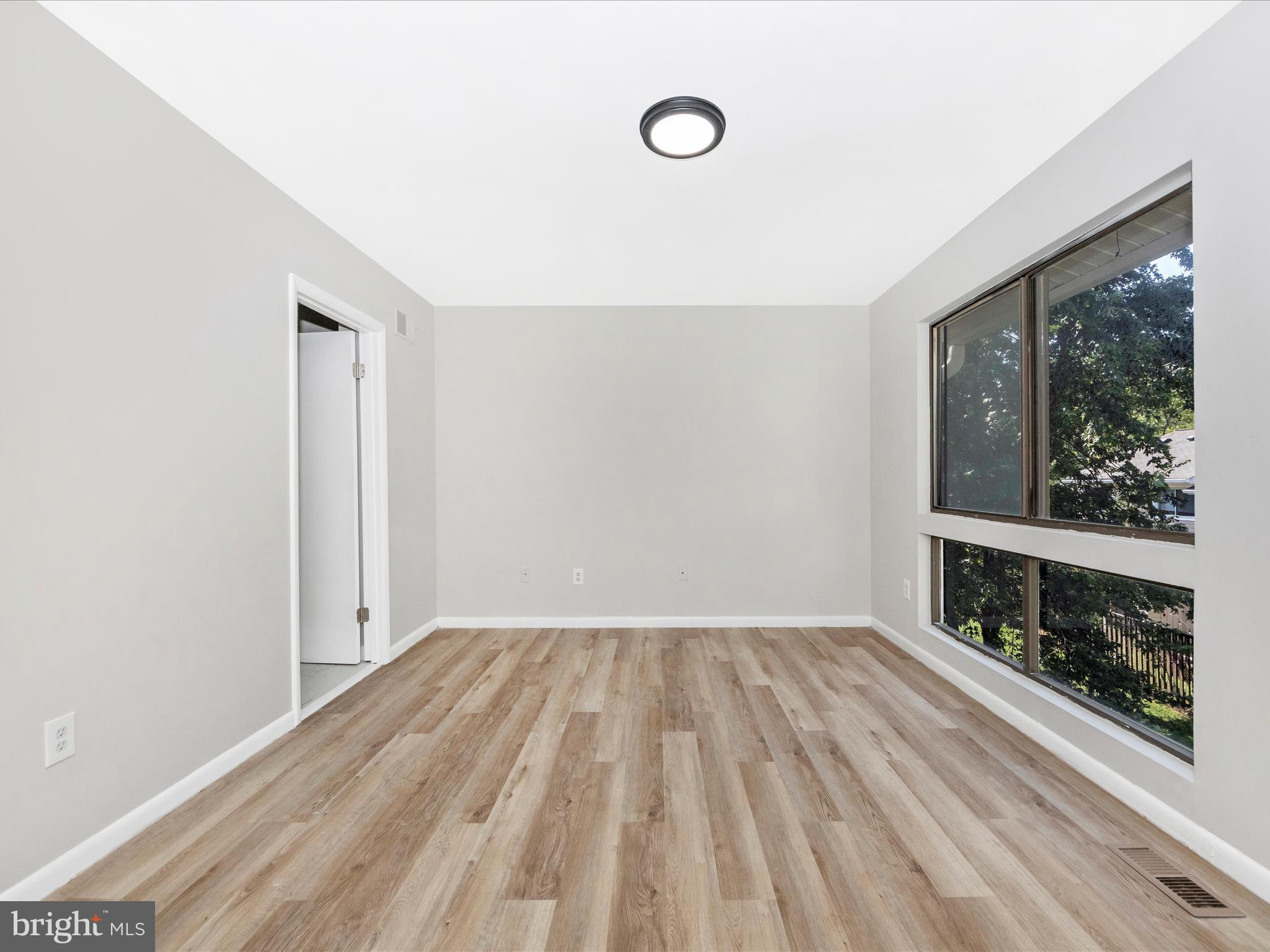 SALTAIRE - Residential