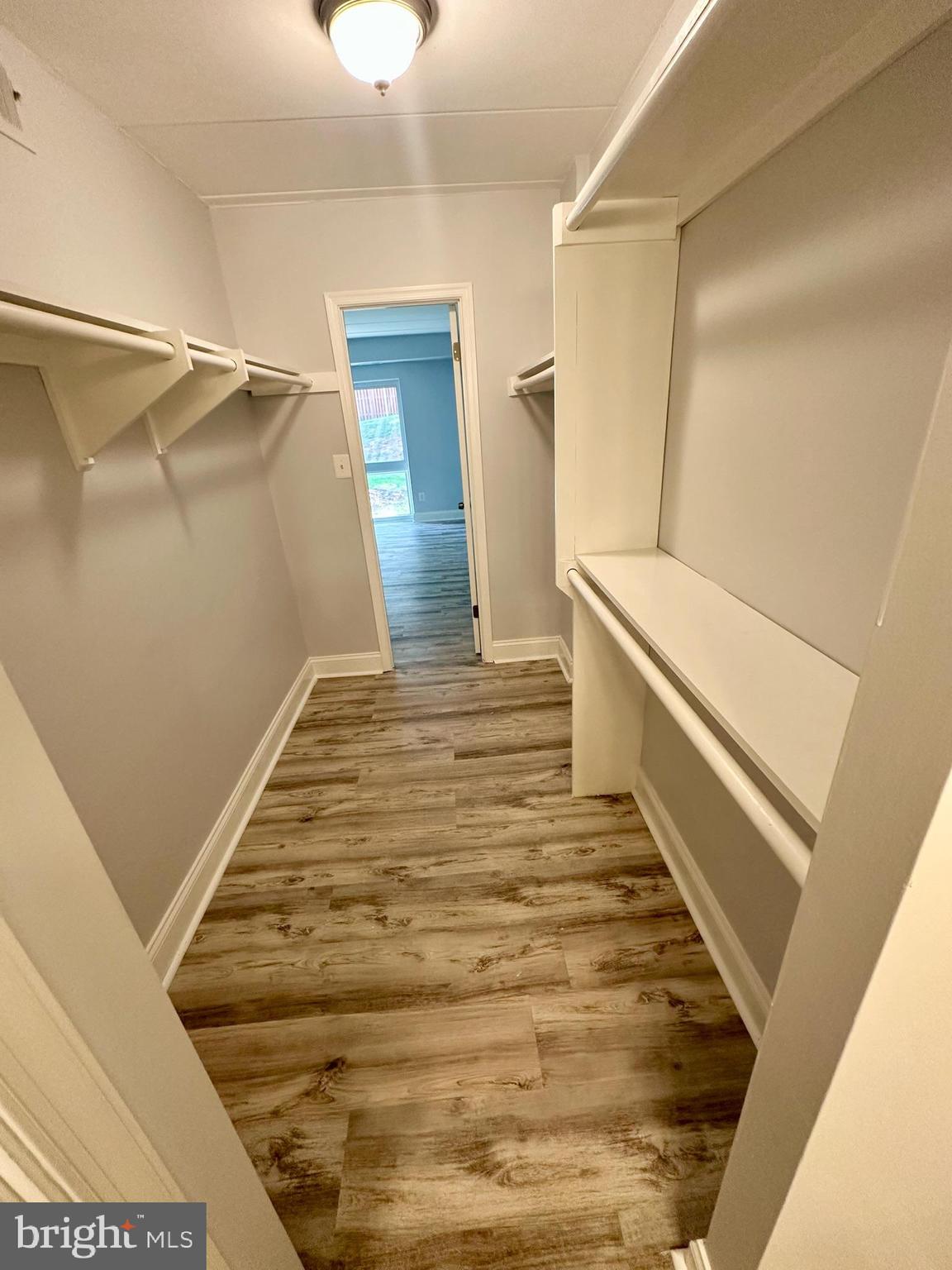 VILLAGE OF WILDE LAKE - Residential