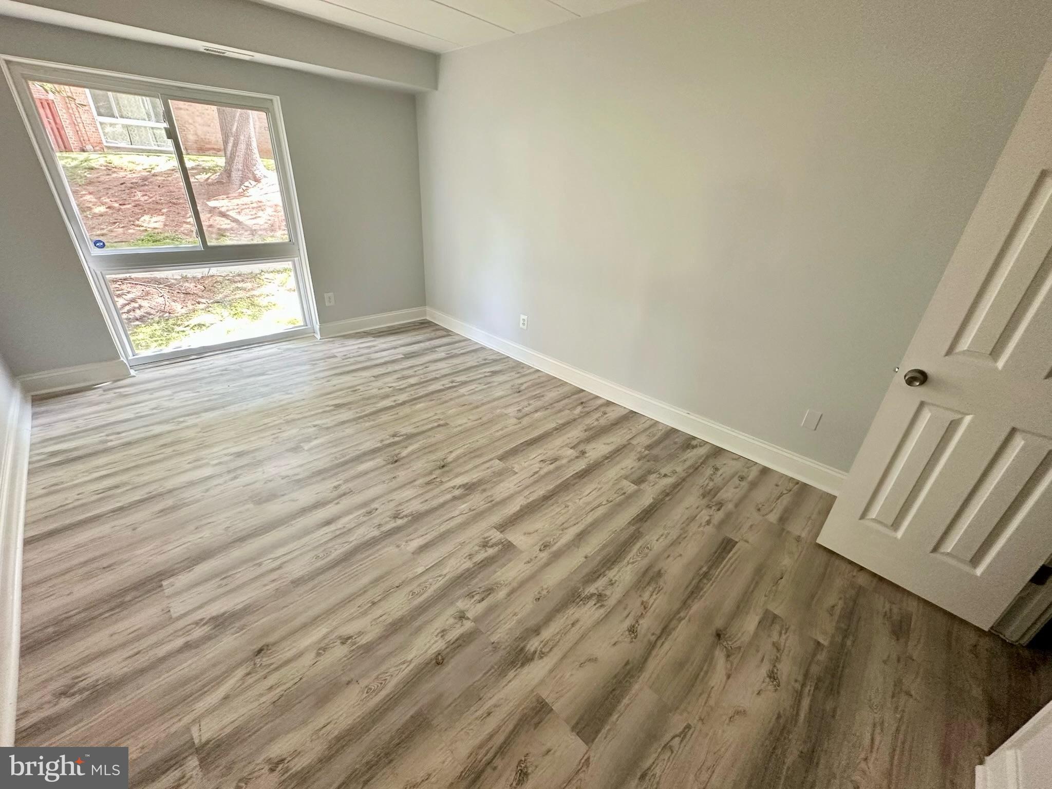 VILLAGE OF WILDE LAKE - Residential