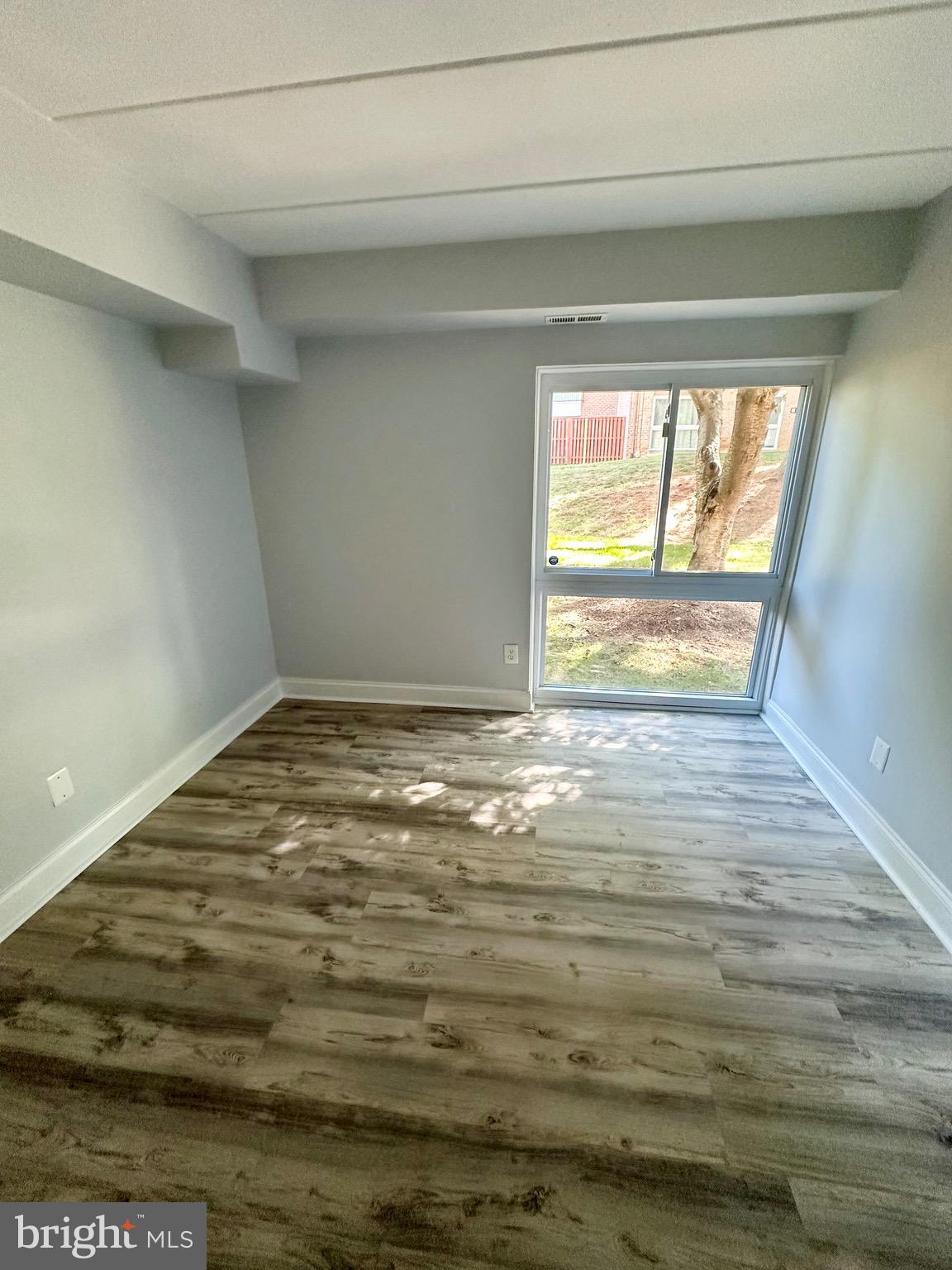 VILLAGE OF WILDE LAKE - Residential