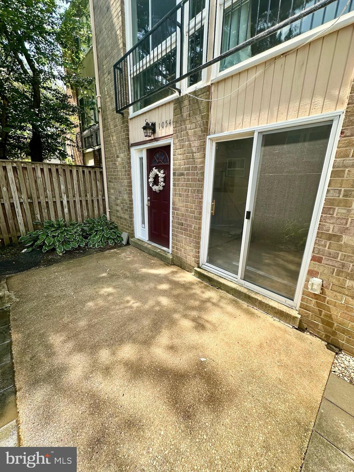 VILLAGE OF WILDE LAKE - Residential