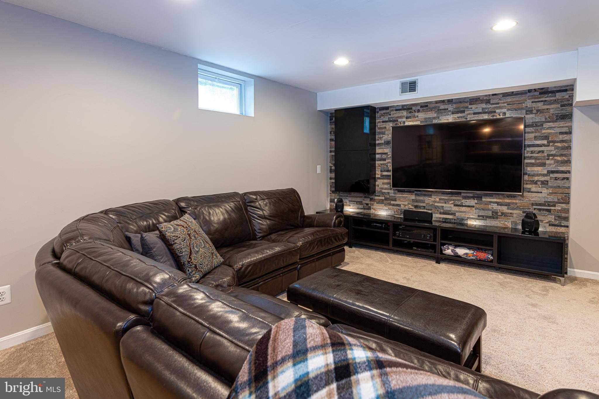 SOUTH RUN - Residential