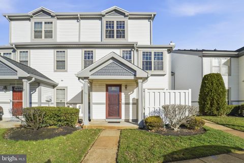 Condo For Sale - 317 Steeplechase Ct<br/> Gloucester County, DEPTFORD, NJ 08096