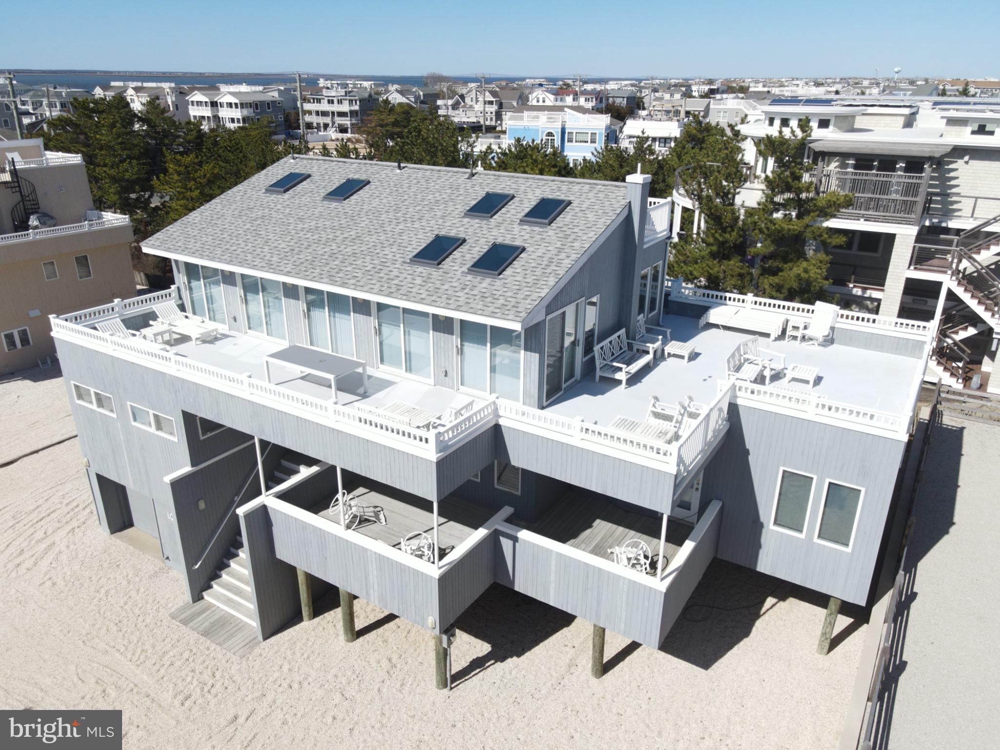 Property Search 1039 LONG BEACH BOULEVARD