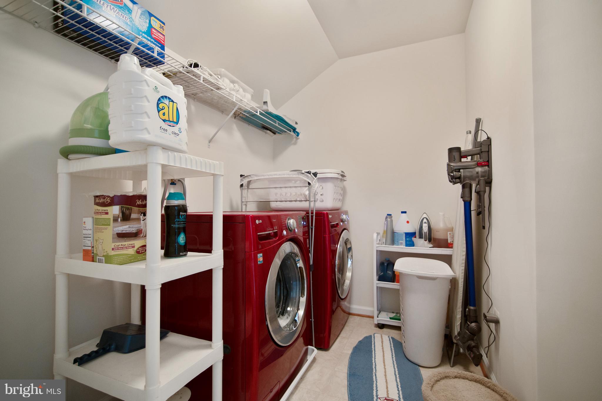 SETON HILL - Residential