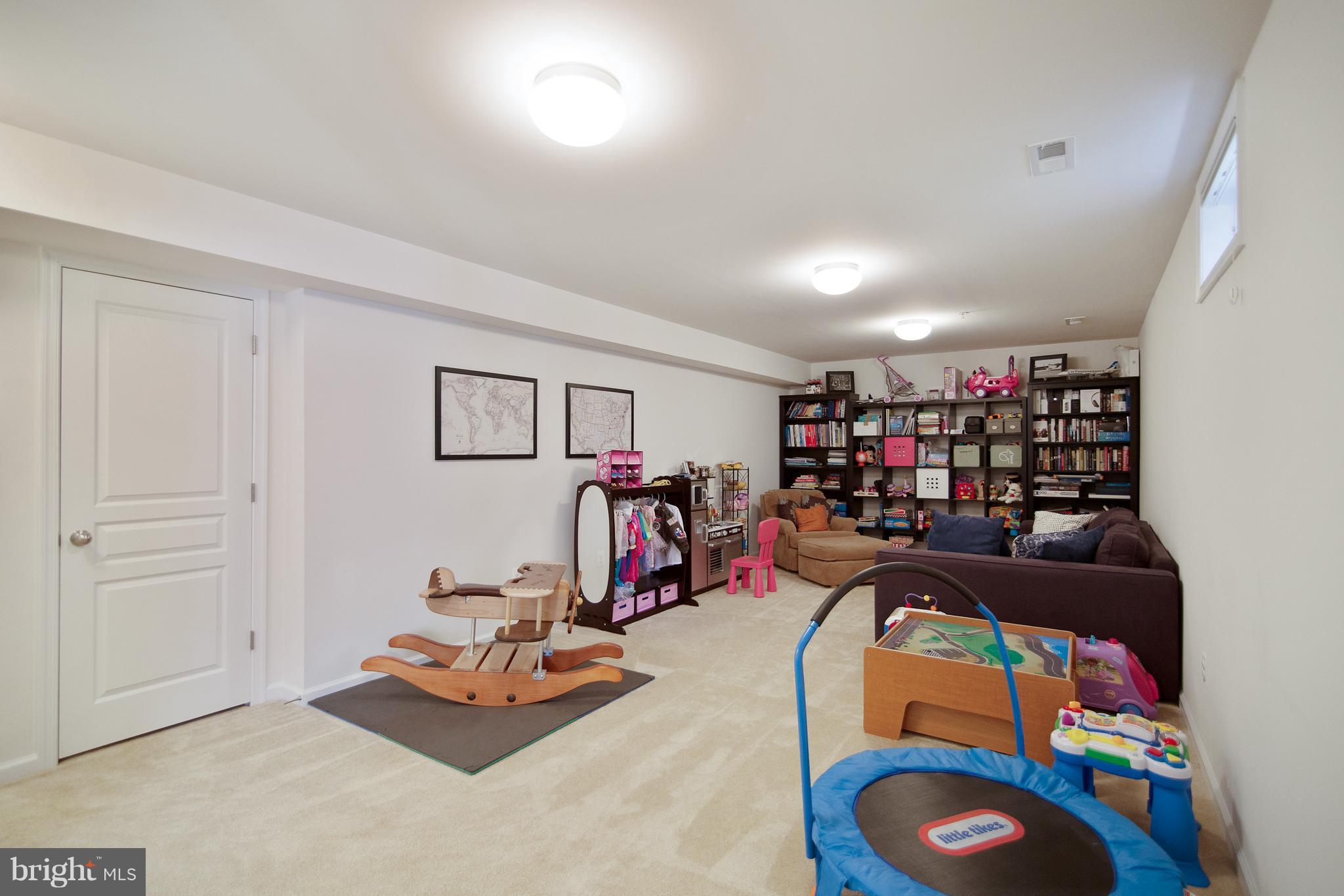 SETON HILL - Residential