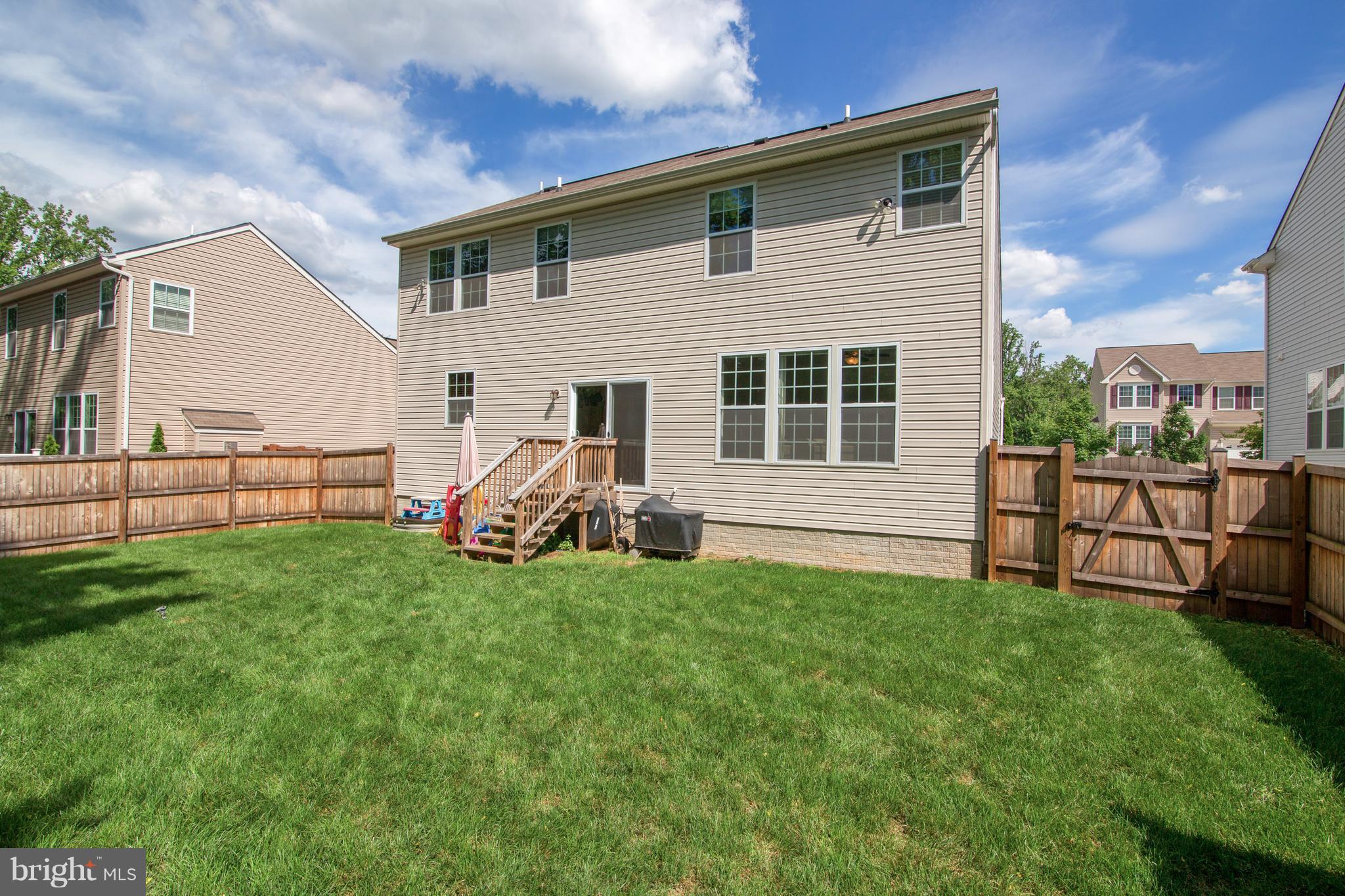 SETON HILL - Residential