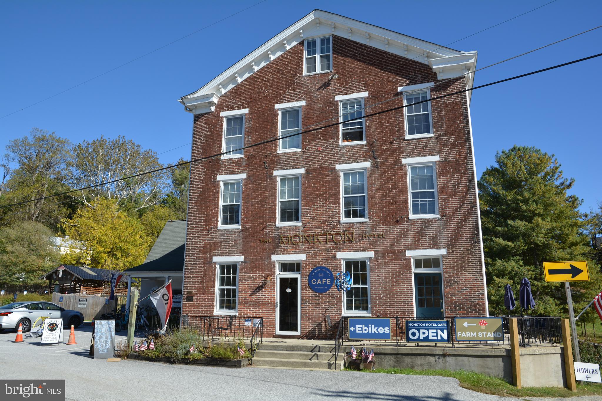 MOUNT CARMEL MEADOWS - Residential