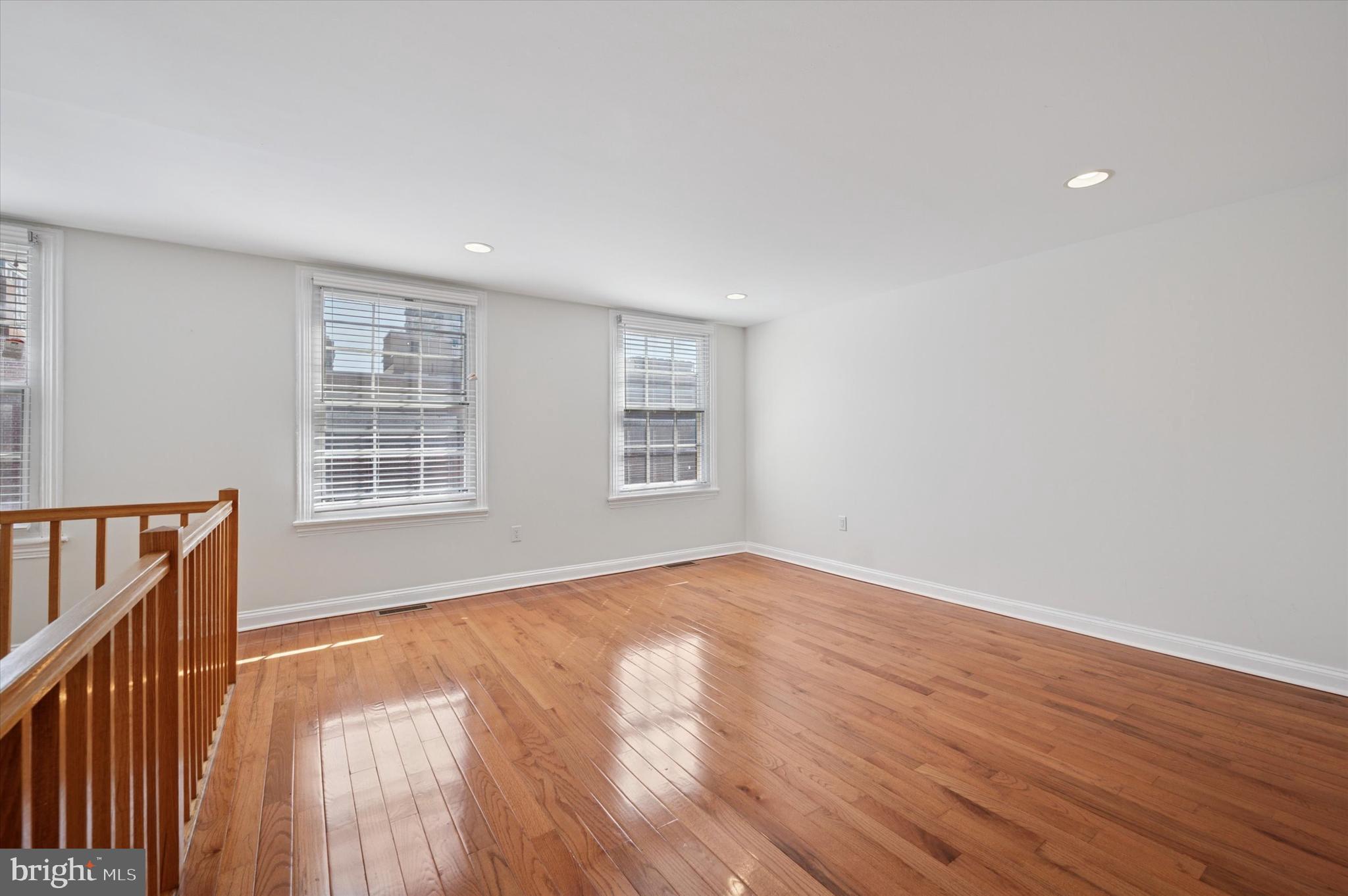 WASHINGTON SQ WEST - Residential Lease