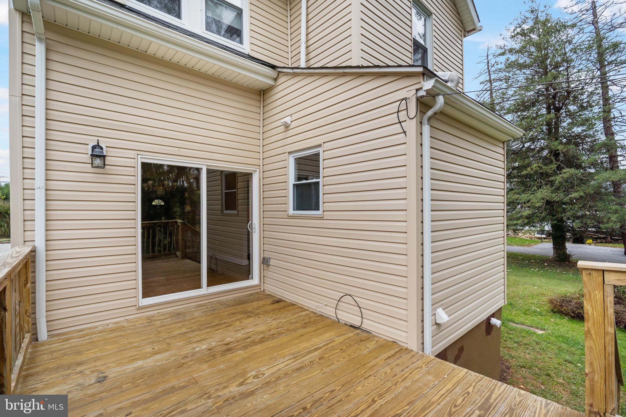 GLEN OAKS - Residential