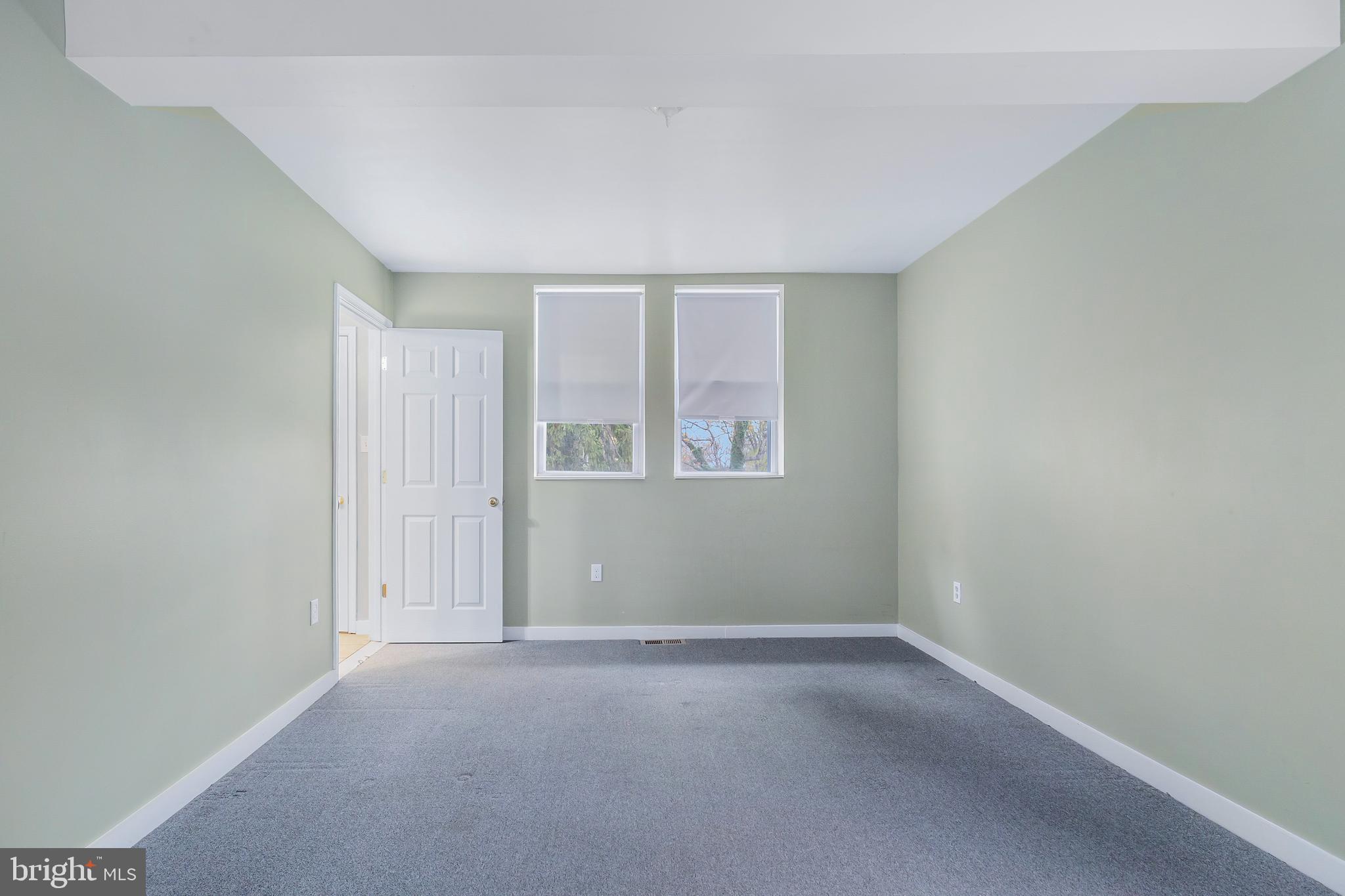 GLEN OAKS - Residential