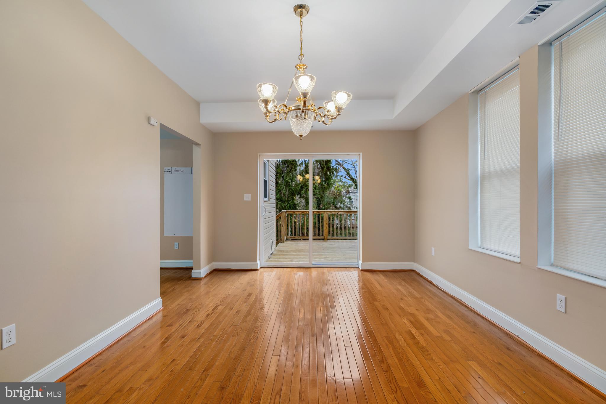 GLEN OAKS - Residential