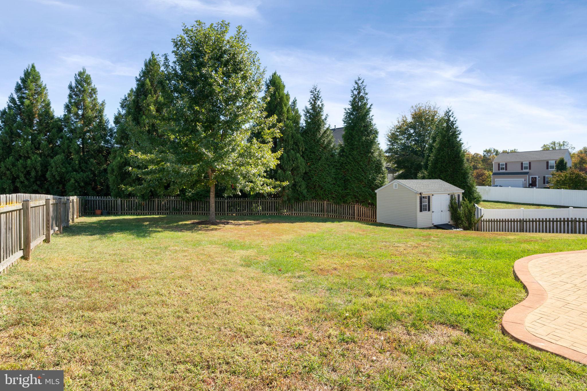 STAFFORD LAKES VILLAGE - Residential