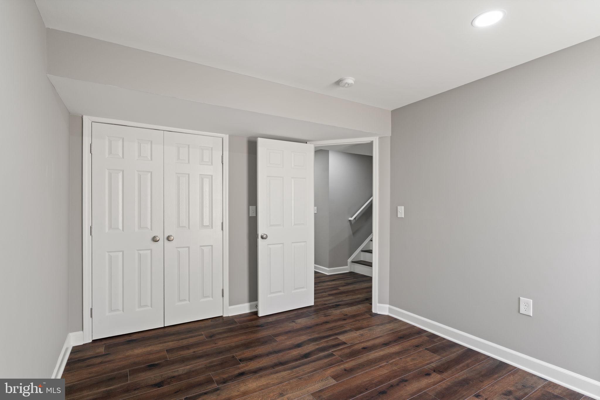 STAFFORD LAKES VILLAGE - Residential