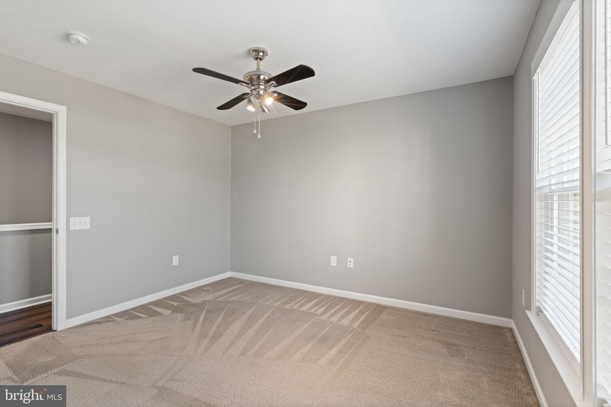 STAFFORD LAKES VILLAGE - Residential