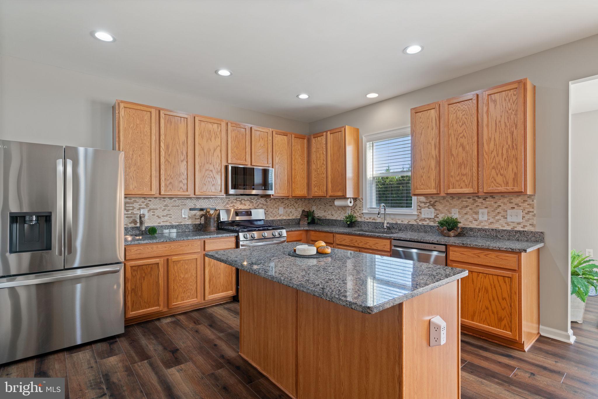 STAFFORD LAKES VILLAGE - Residential