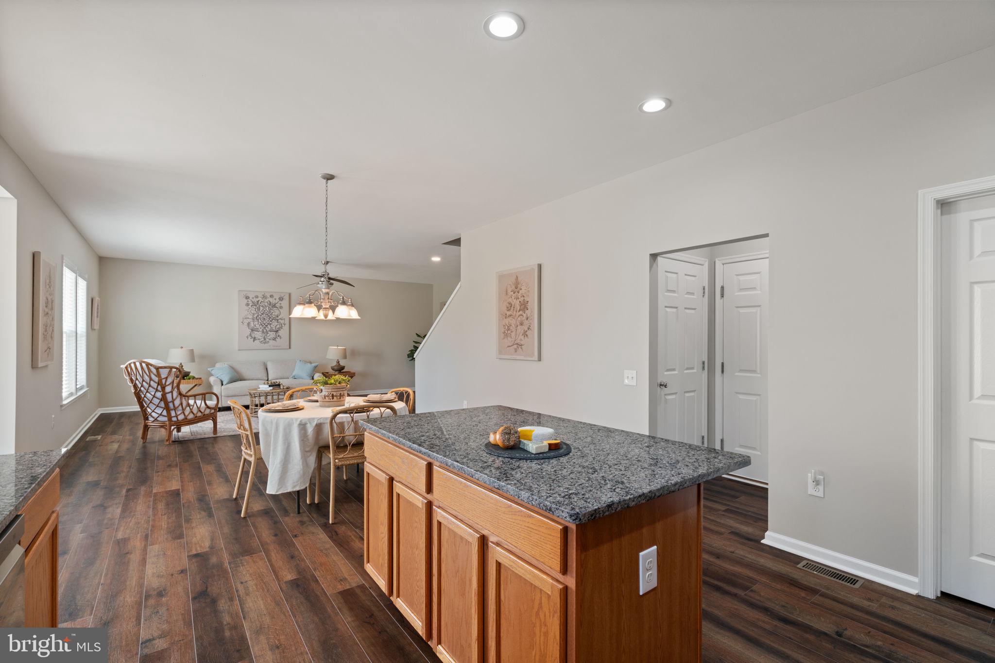 STAFFORD LAKES VILLAGE - Residential