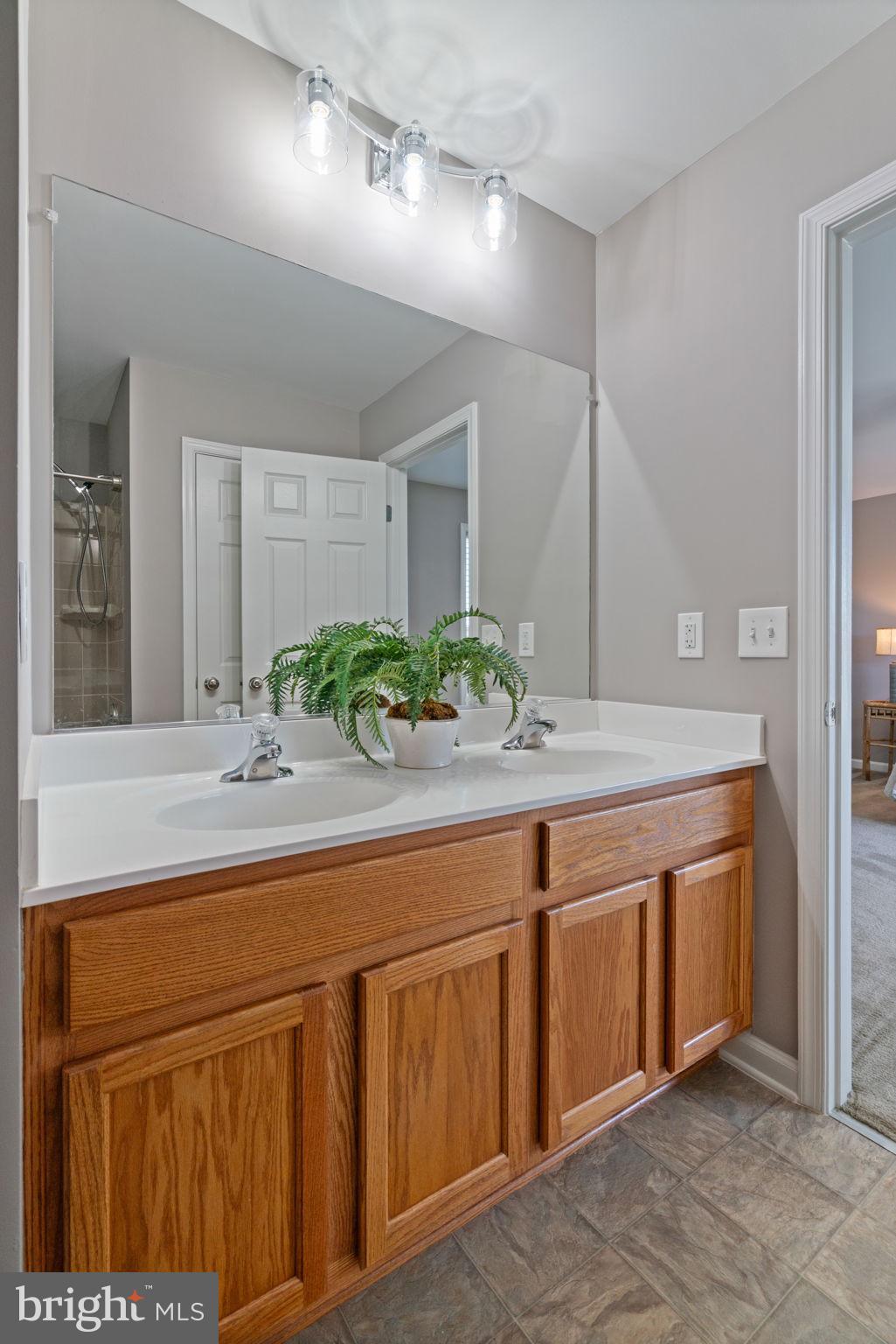 STAFFORD LAKES VILLAGE - Residential