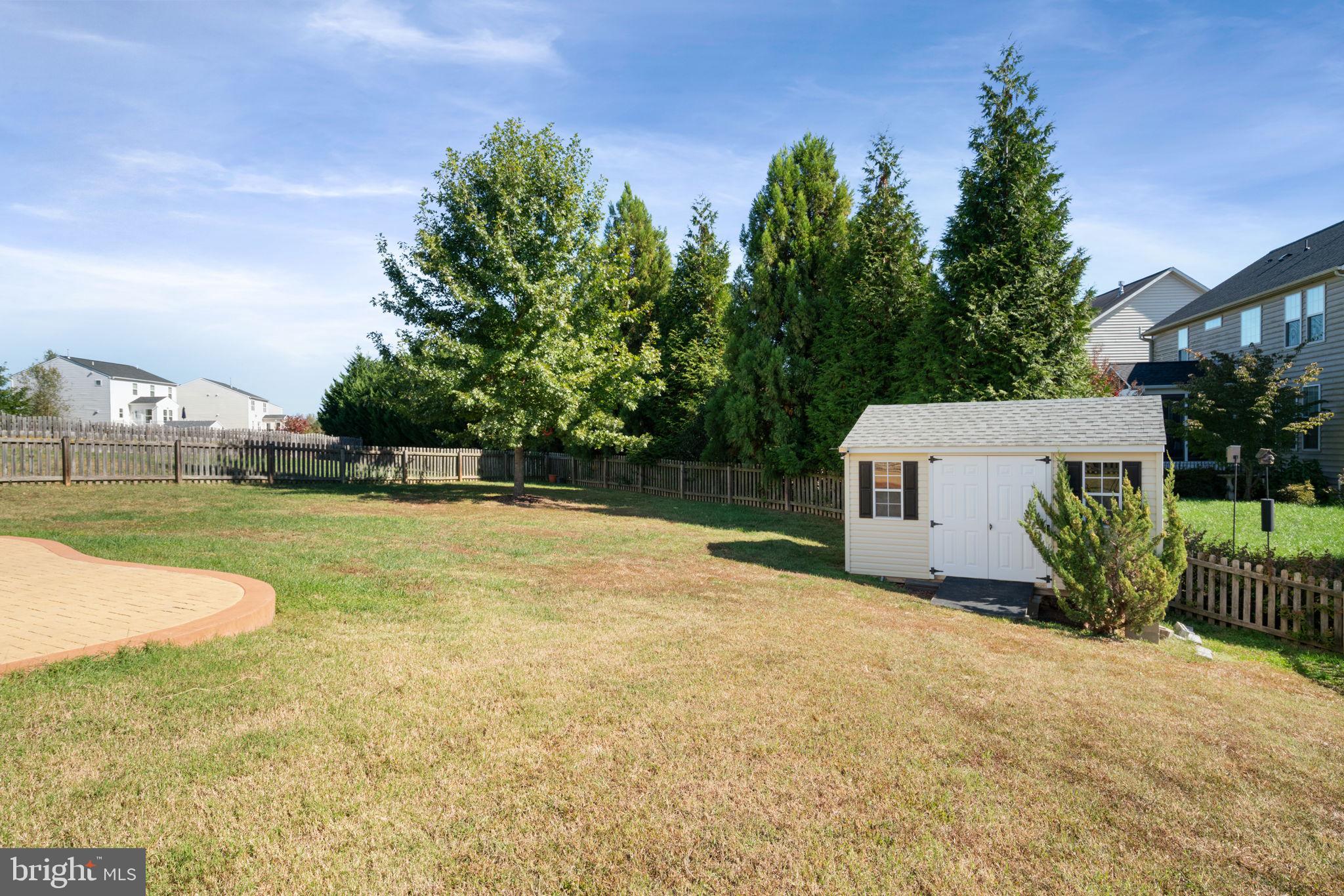 77 CHARTER GATE DRIVE