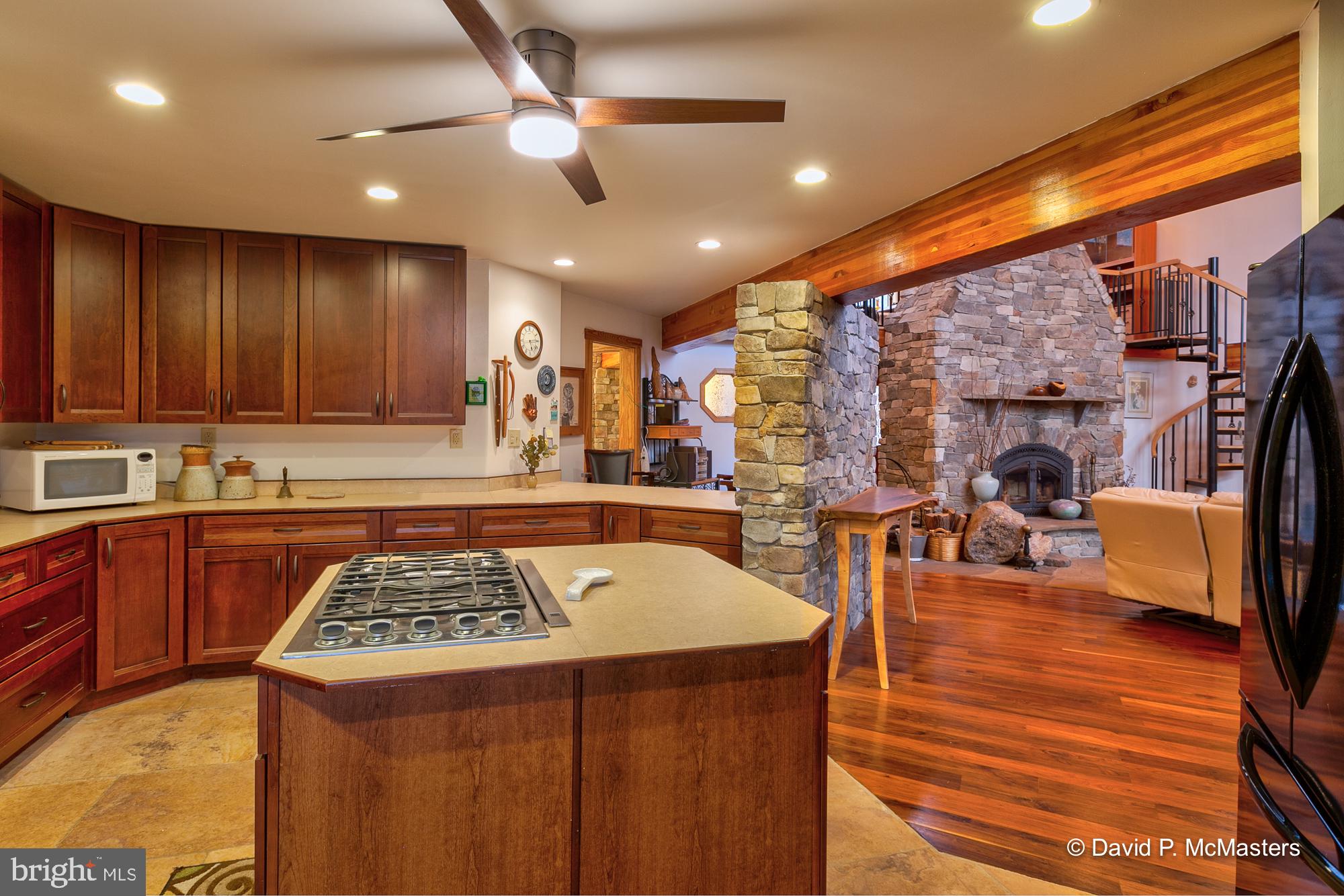 SOMERSET - Residential