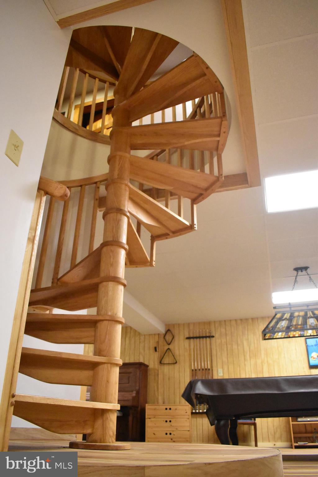 SOMERSET - Residential