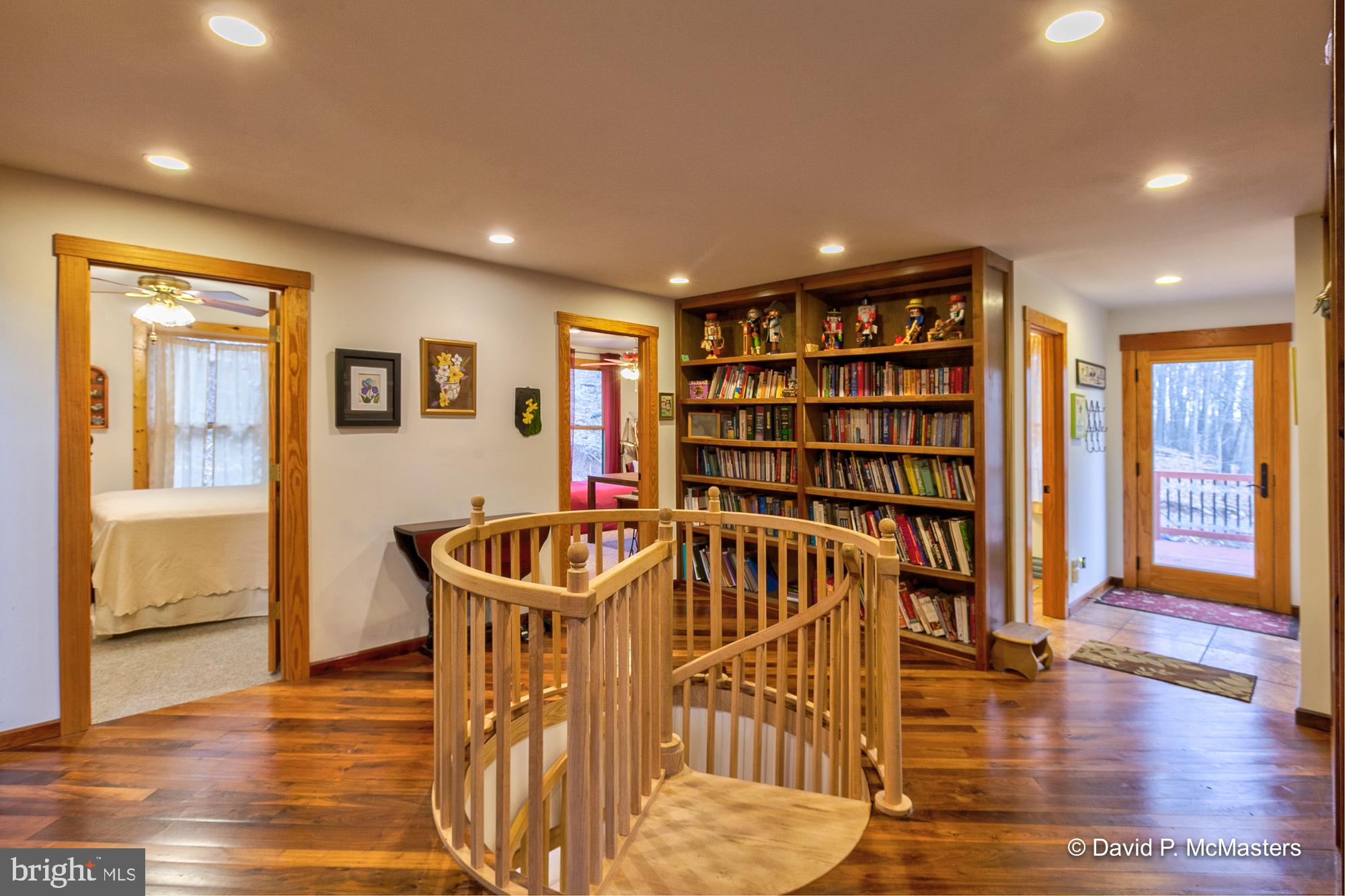 SOMERSET - Residential