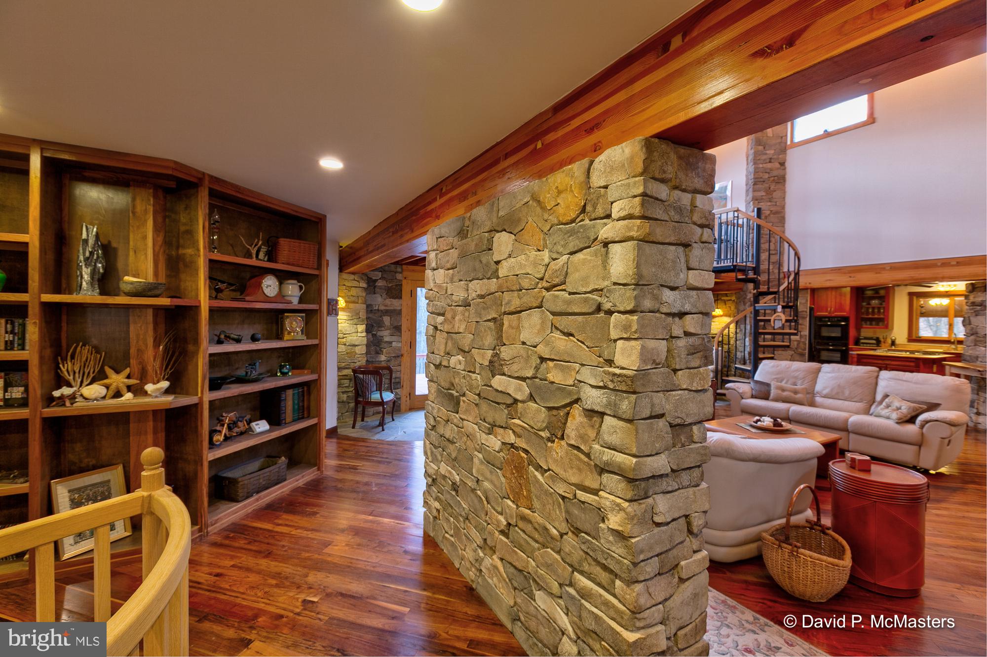 SOMERSET - Residential