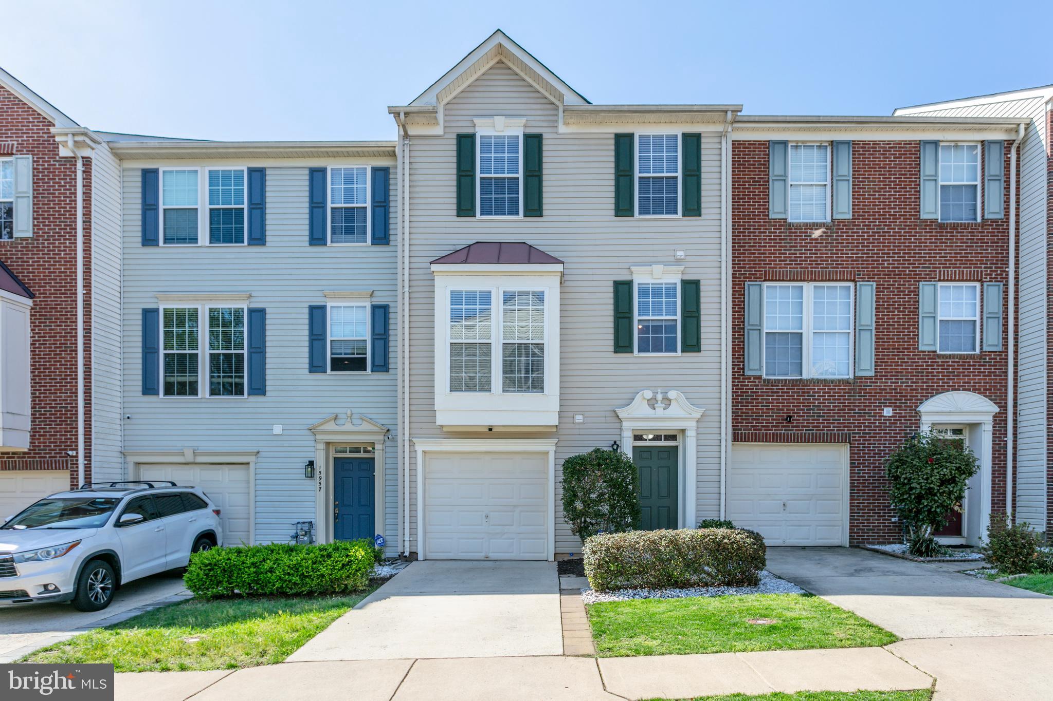 RIVERSIDE STATION - Residential Lease