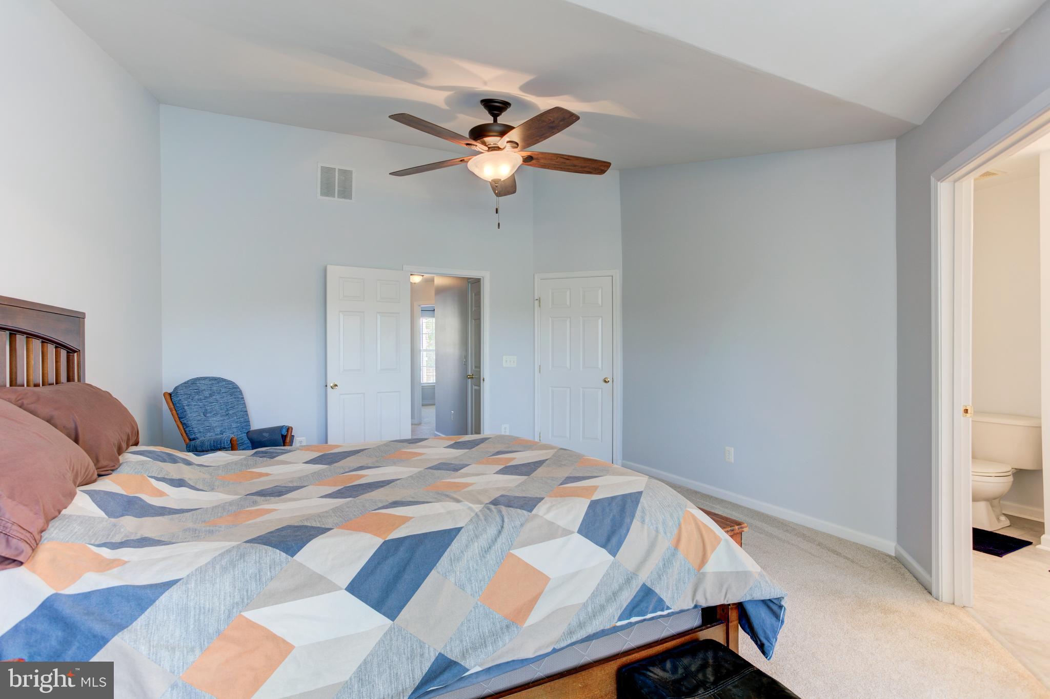 RIVERSIDE STATION - Residential Lease