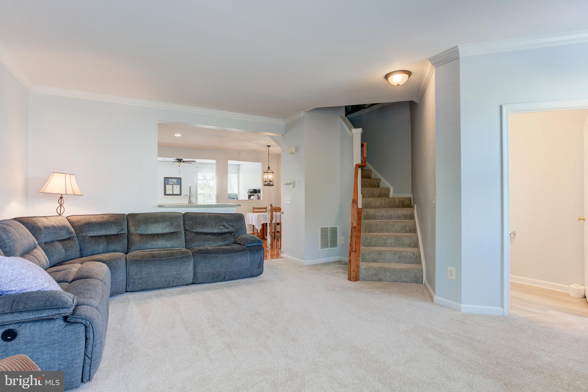 RIVERSIDE STATION - Residential Lease