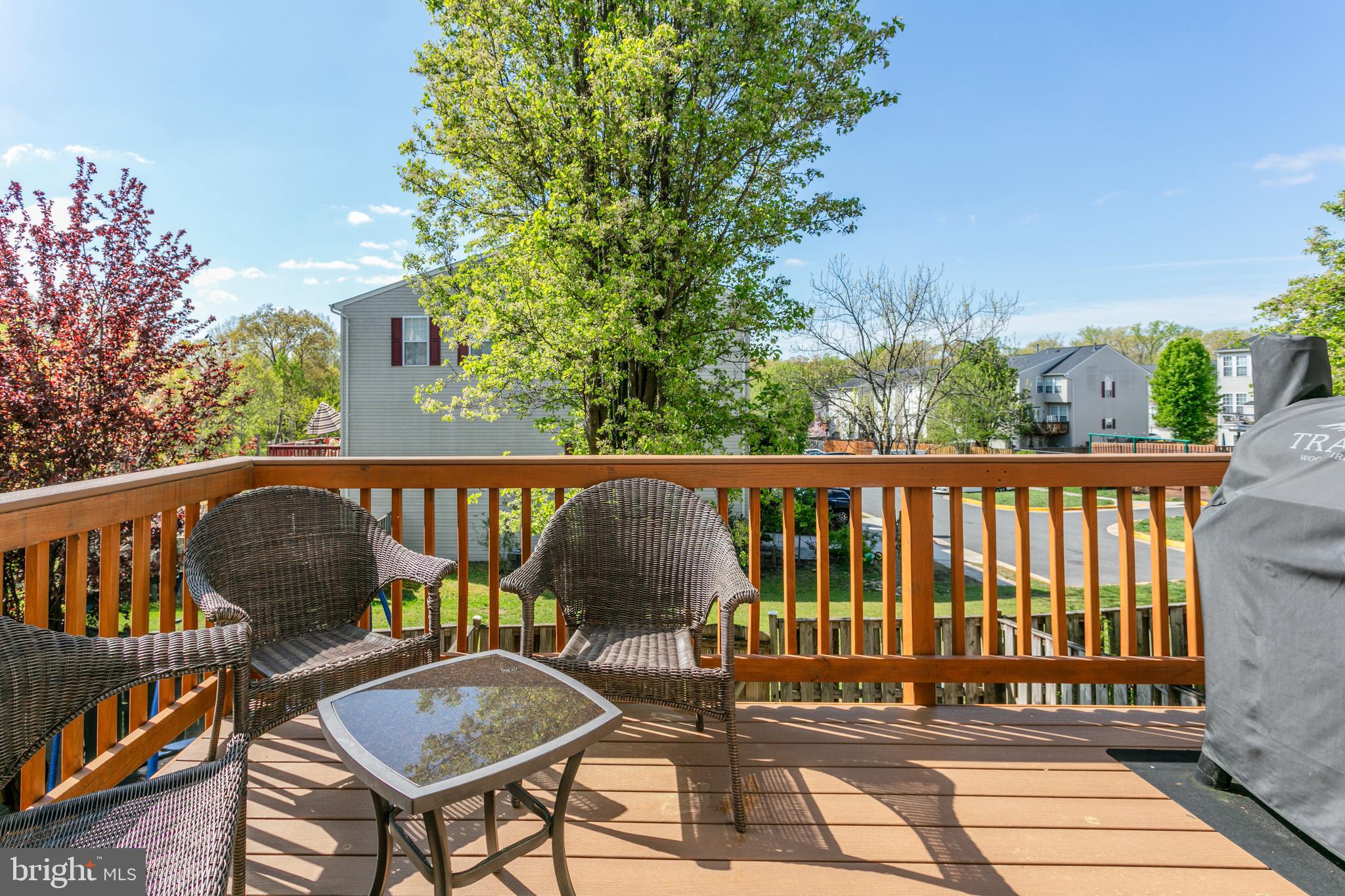 RIVERSIDE STATION - Residential Lease