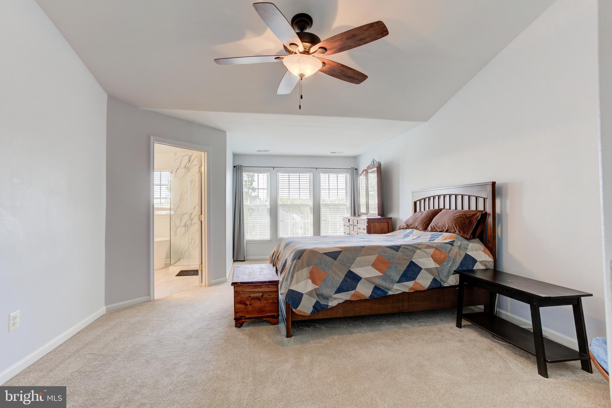 RIVERSIDE STATION - Residential Lease