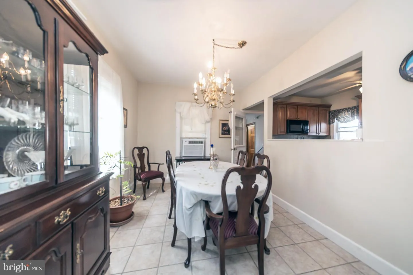 Vineland, New Jersey 08360, United States, 4 Bedrooms Bedrooms, ,2 BathroomsBathrooms,Residential,Active,214618