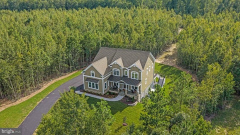 Homes For Sale - 8558 Highclere Lane<br/> SPOTSYLVANIA, VA 22553