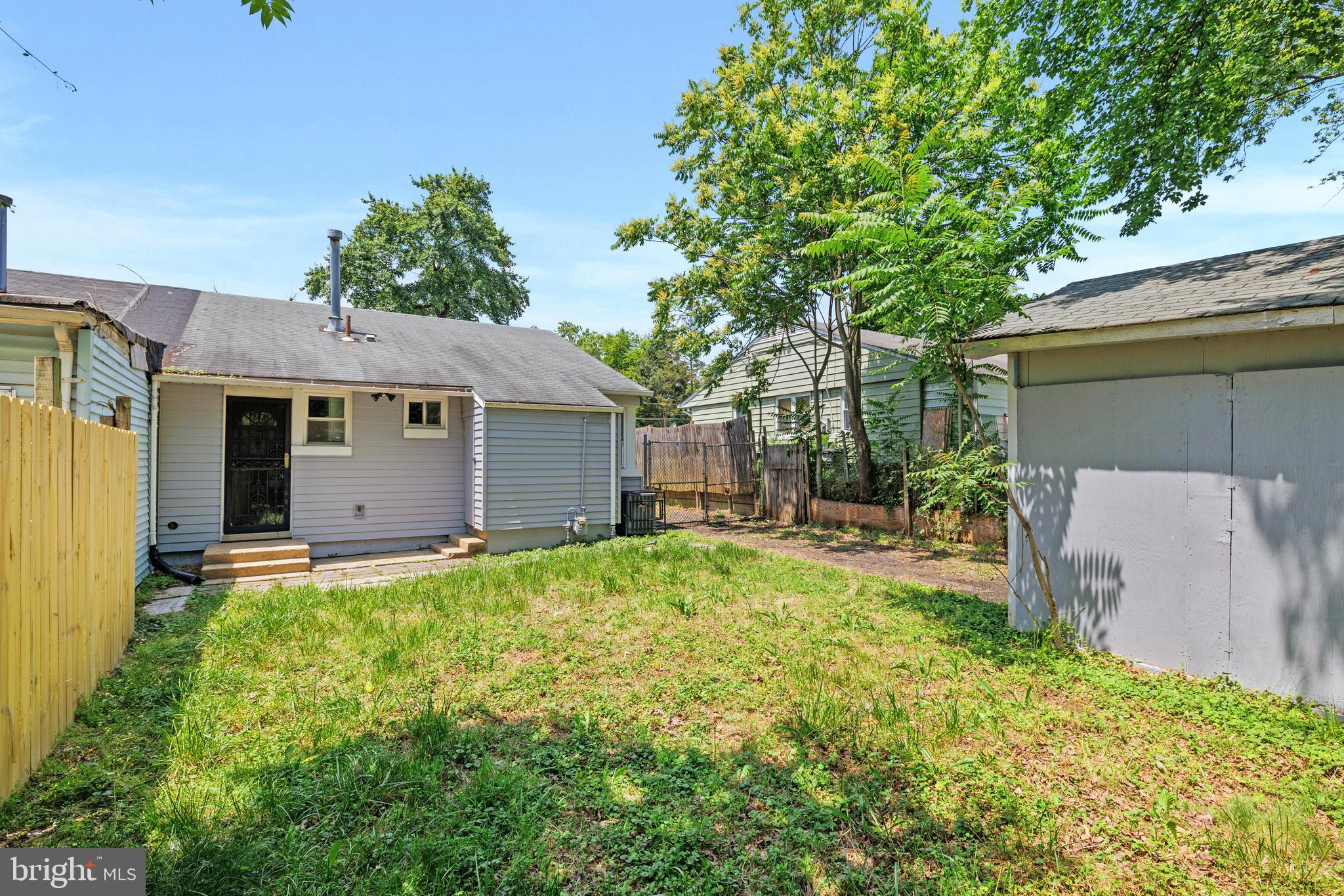 PALMER PARK - Residential