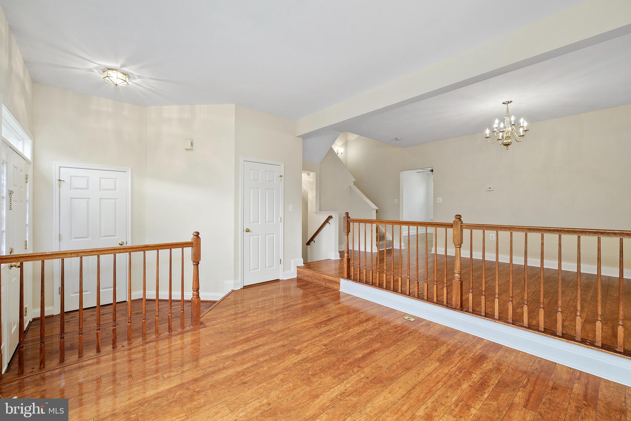 POTOMAC CROSSING - Residential