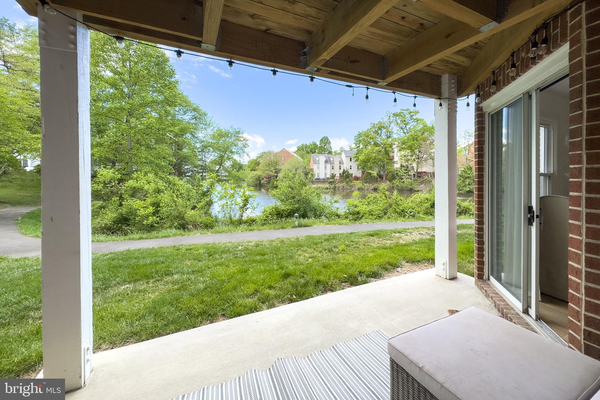 THE COVE - Residential