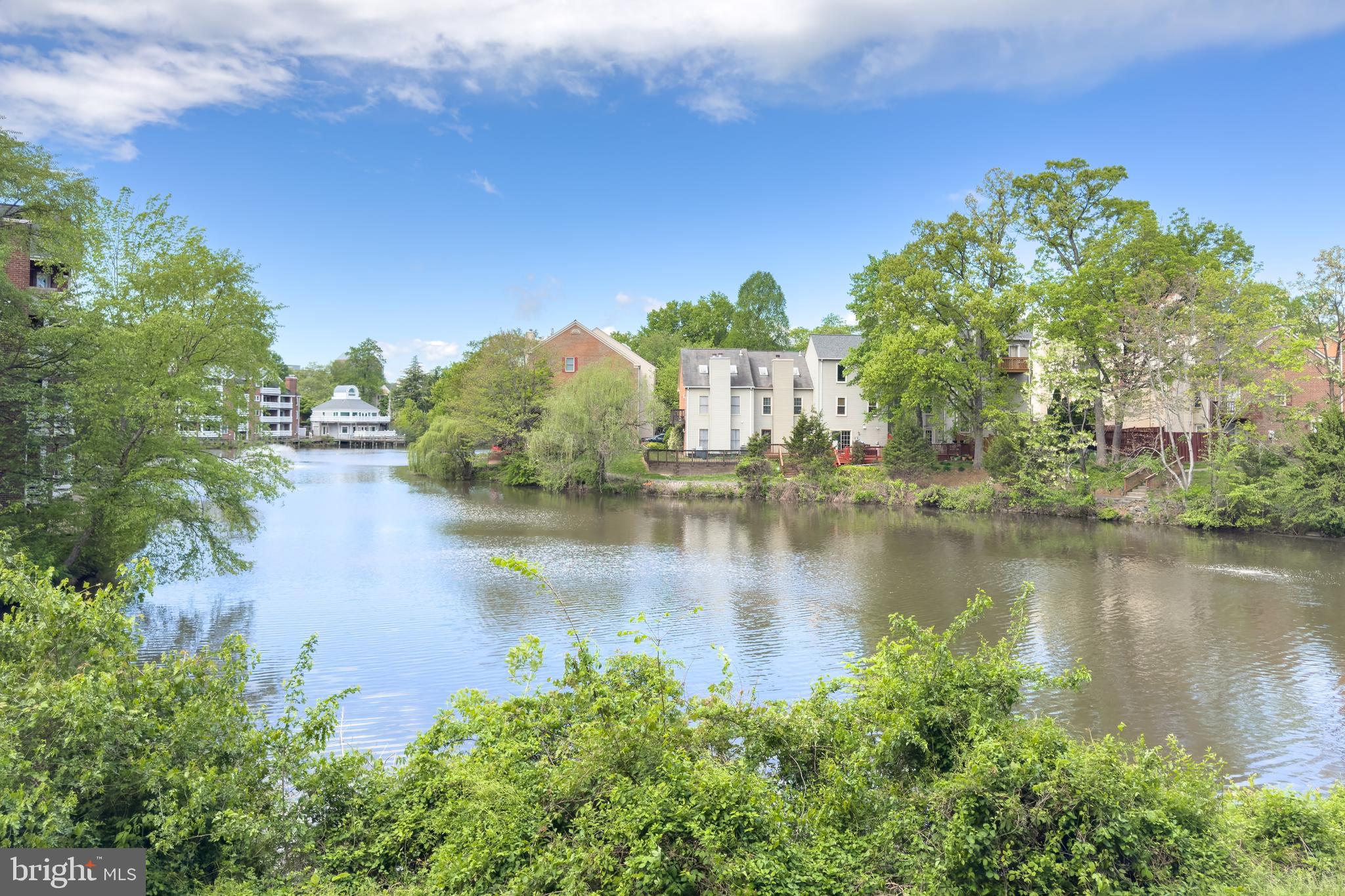 THE COVE - Residential