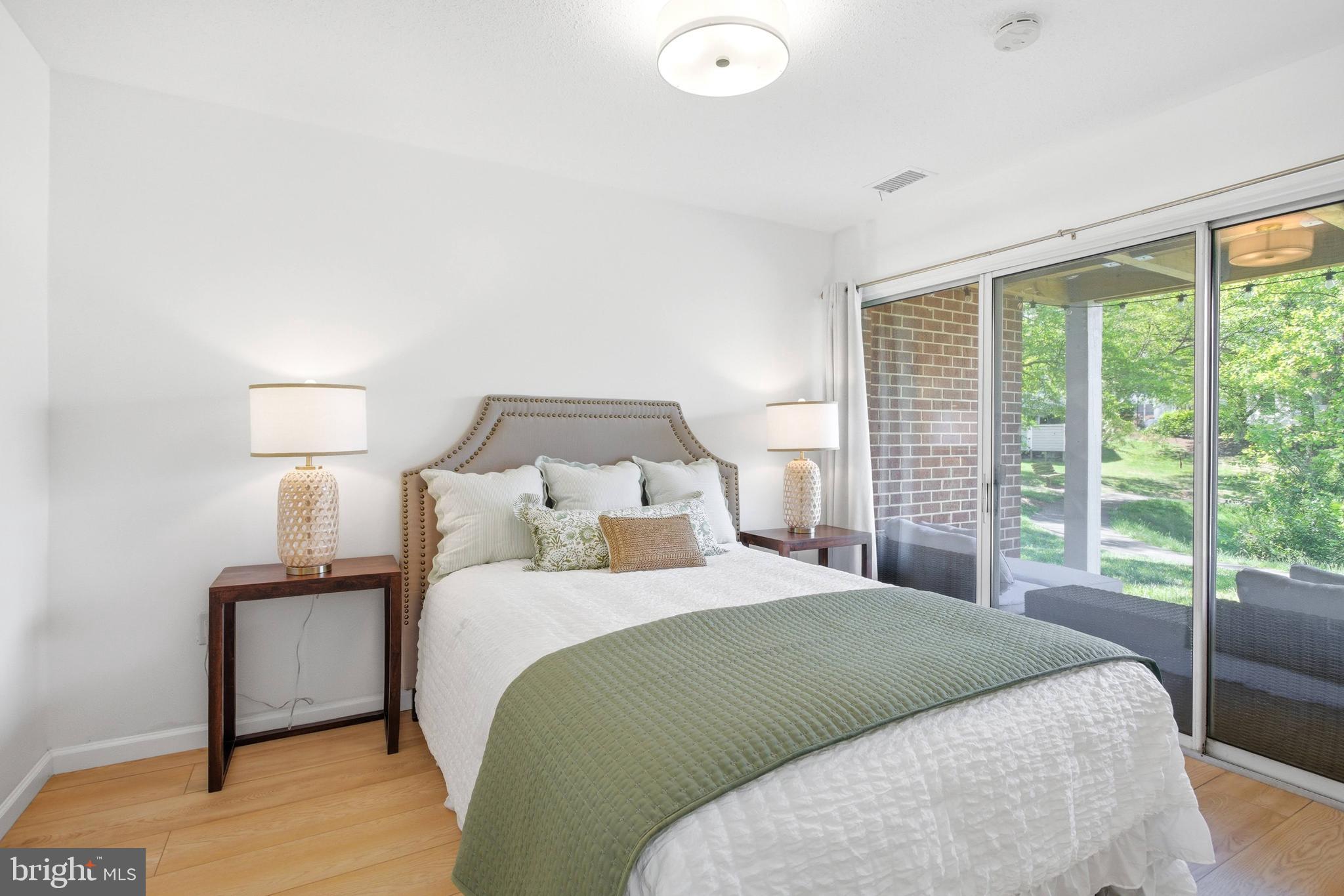 THE COVE - Residential