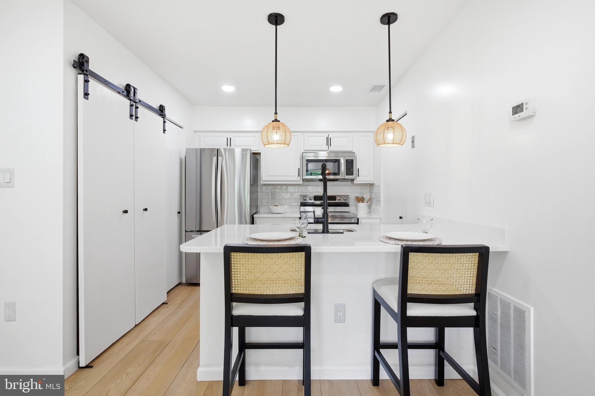 THE COVE - Residential